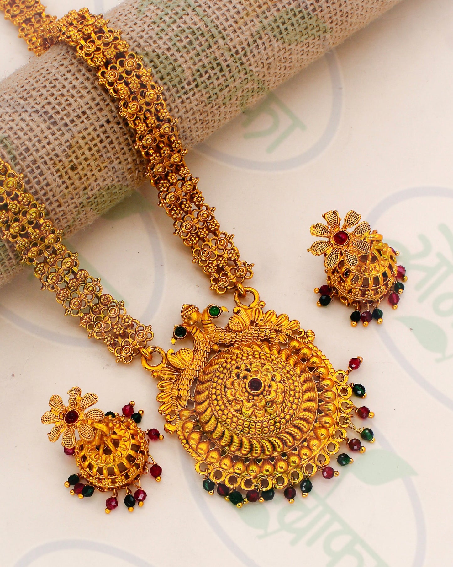 FANCY PEACOCK NECKLACE