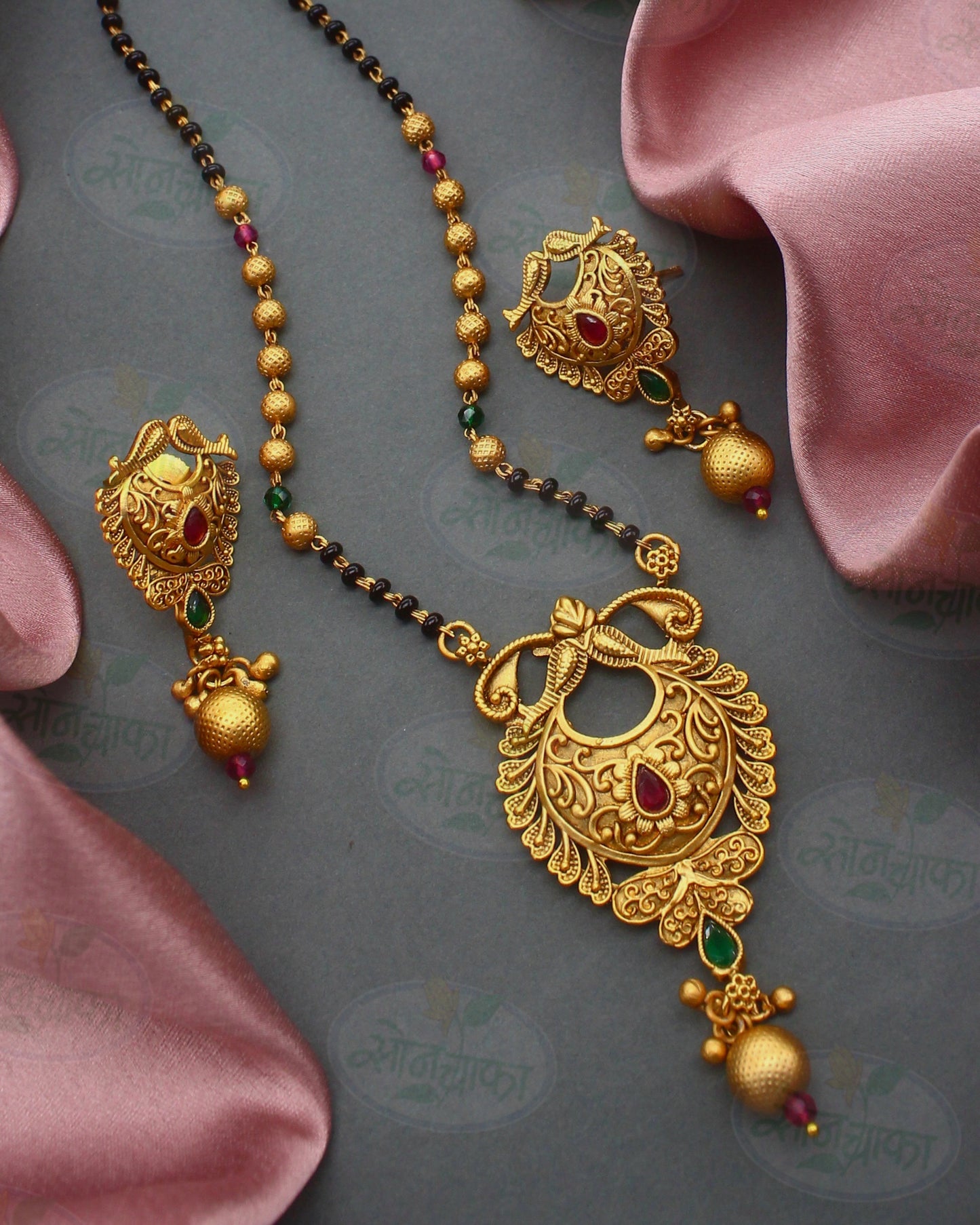 REGAL RADIANCE RAJWADI MANGALSUTRA