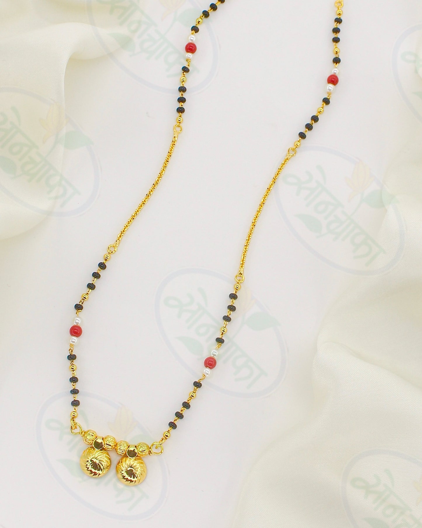 TRADITIONAL WATI PENDANT MANGALSUTRA