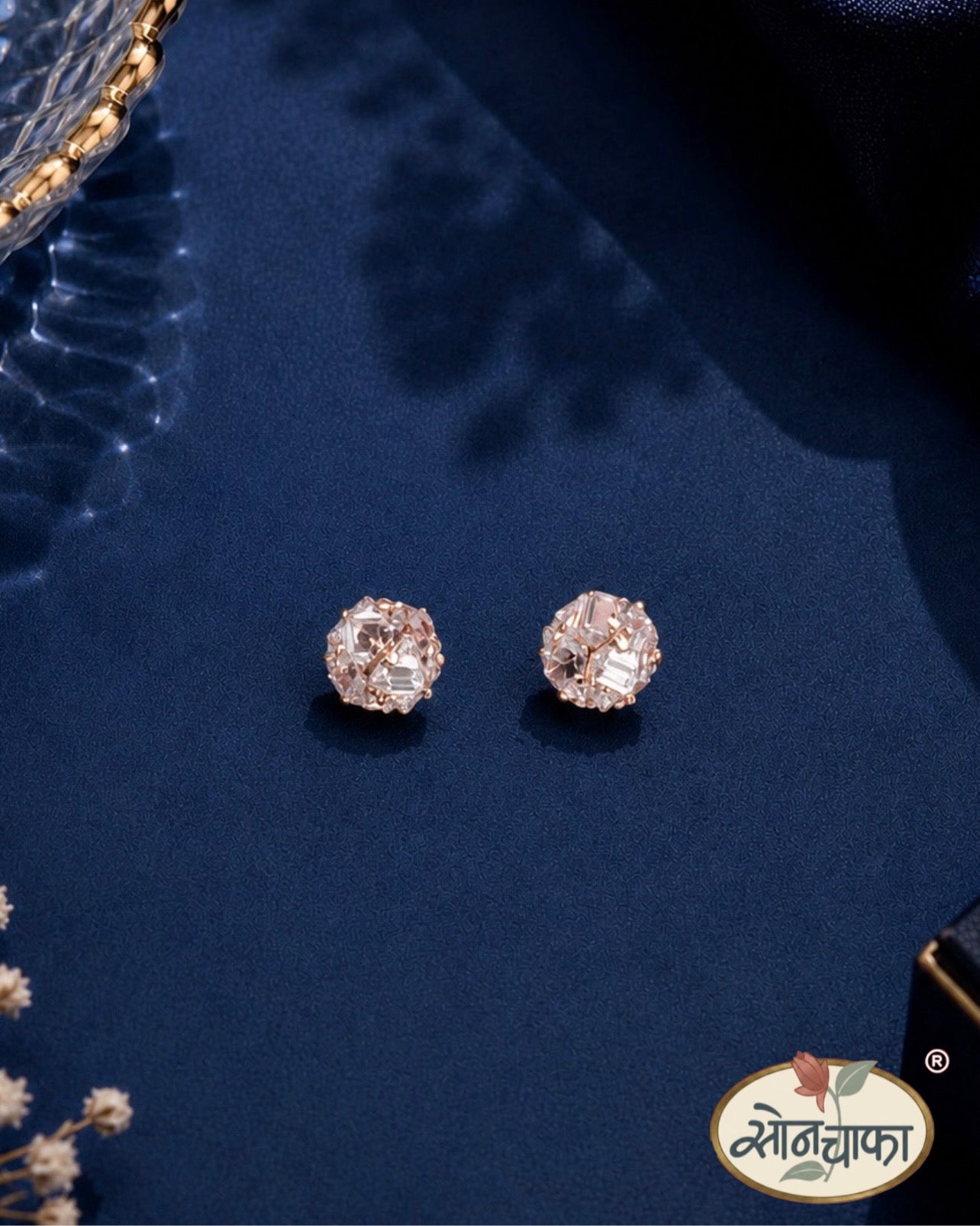 BLOOSOM DIA EAR-STUD