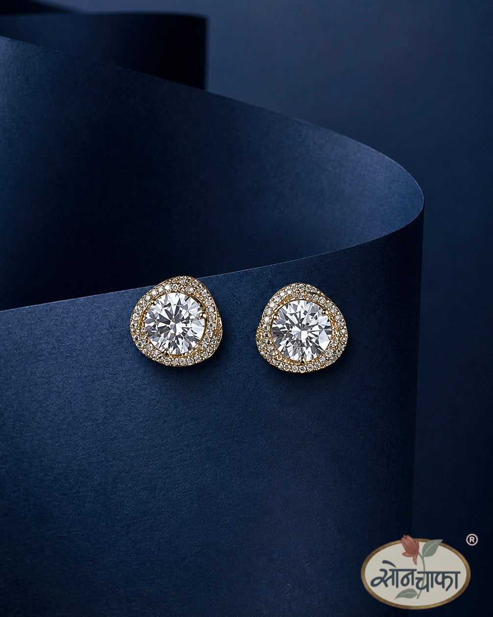 CLASSIC CHARMING DIAMOND EARRINGS