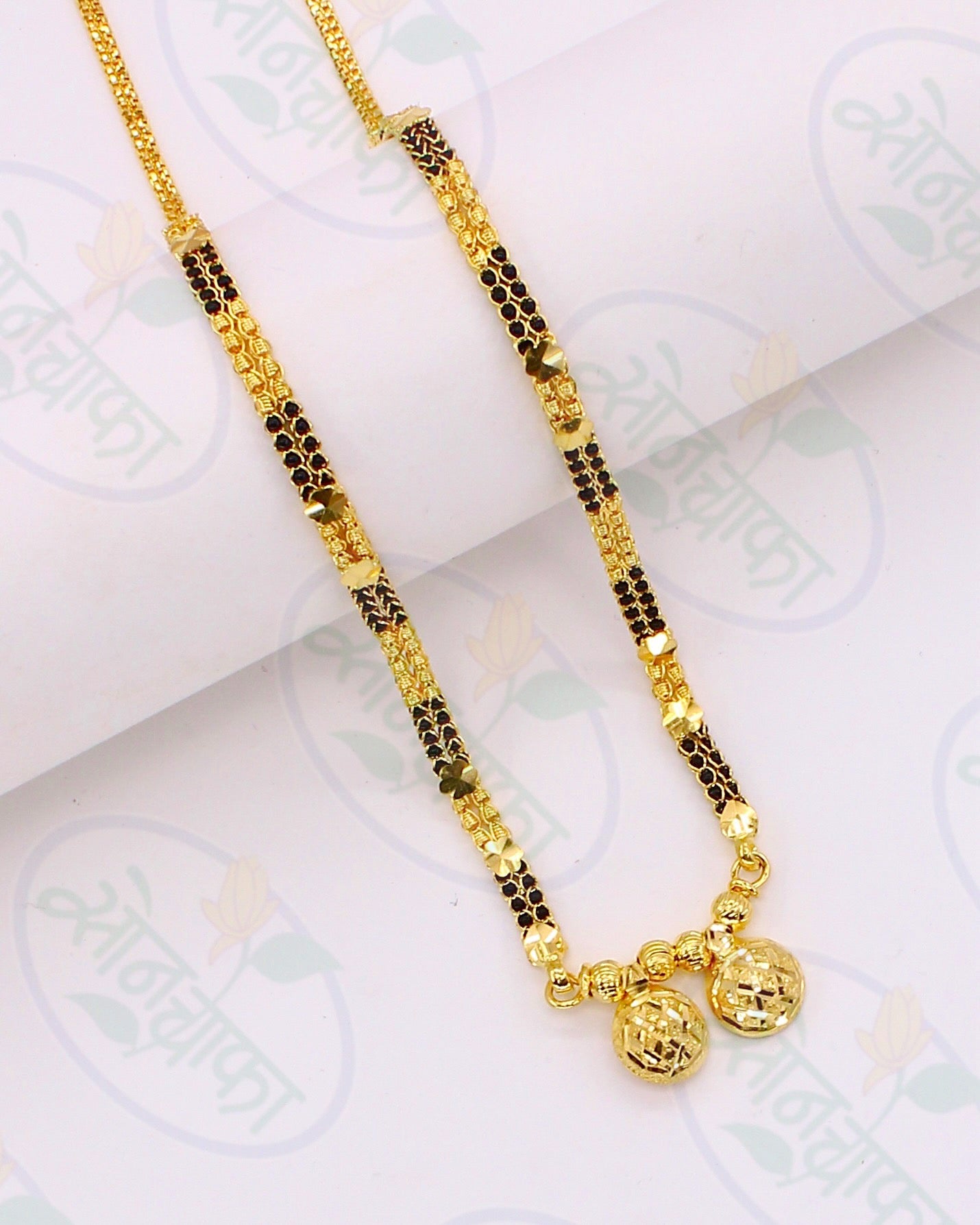 CLASSIC WATI PENDANT MANGALSUTRA