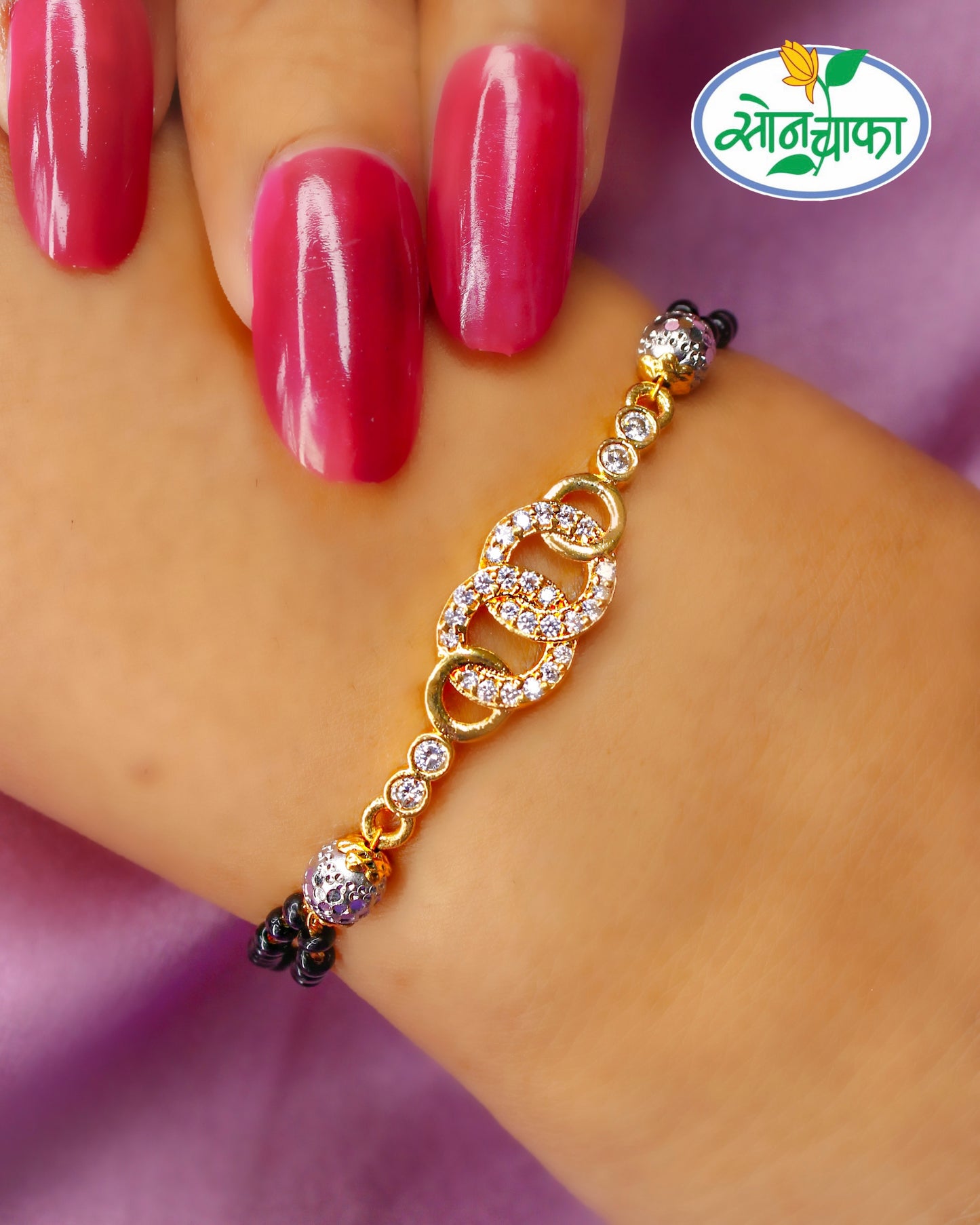 CIRClE DESIGNS BRACELET