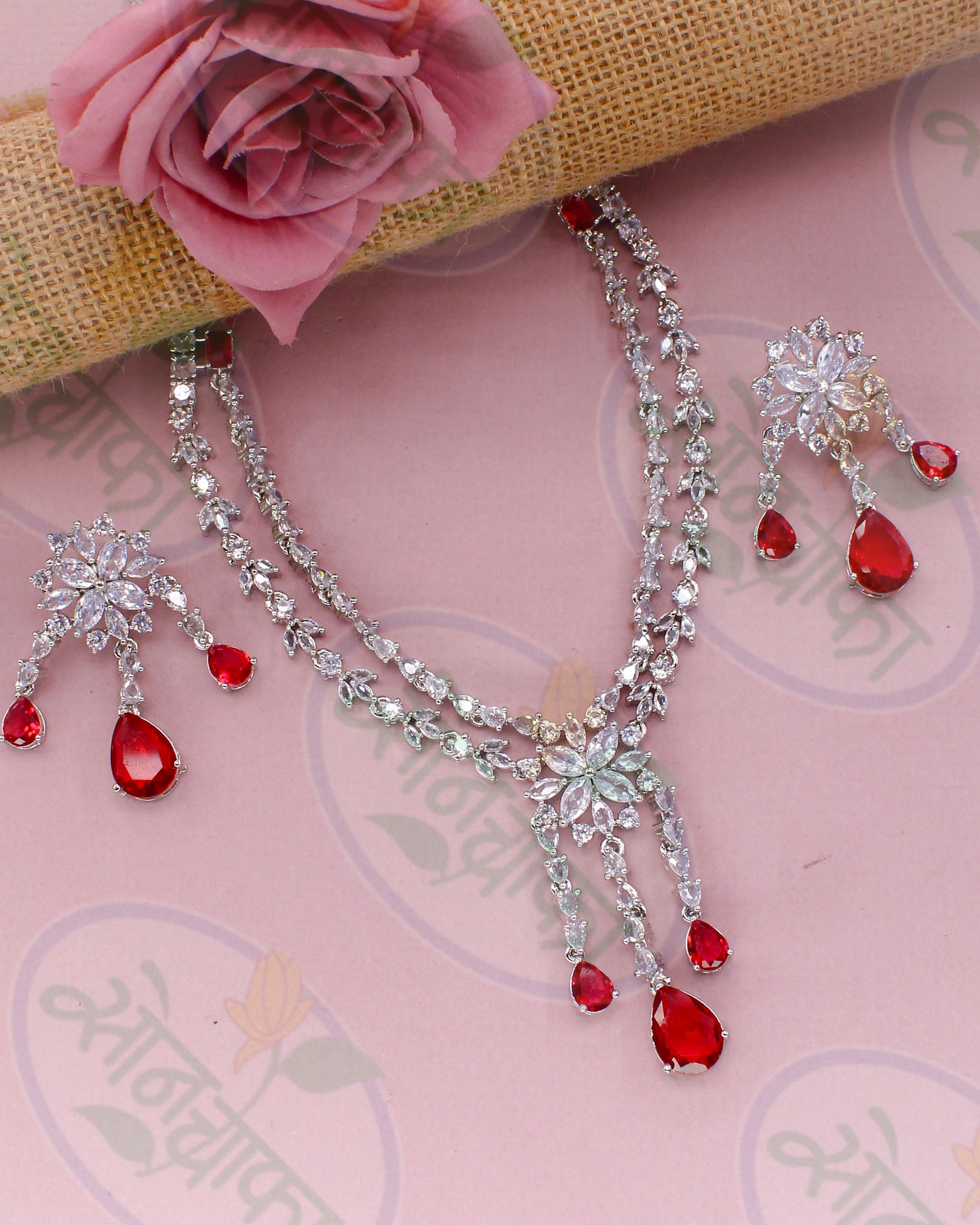 DESIGNER DIAMOND NECKLACE SET