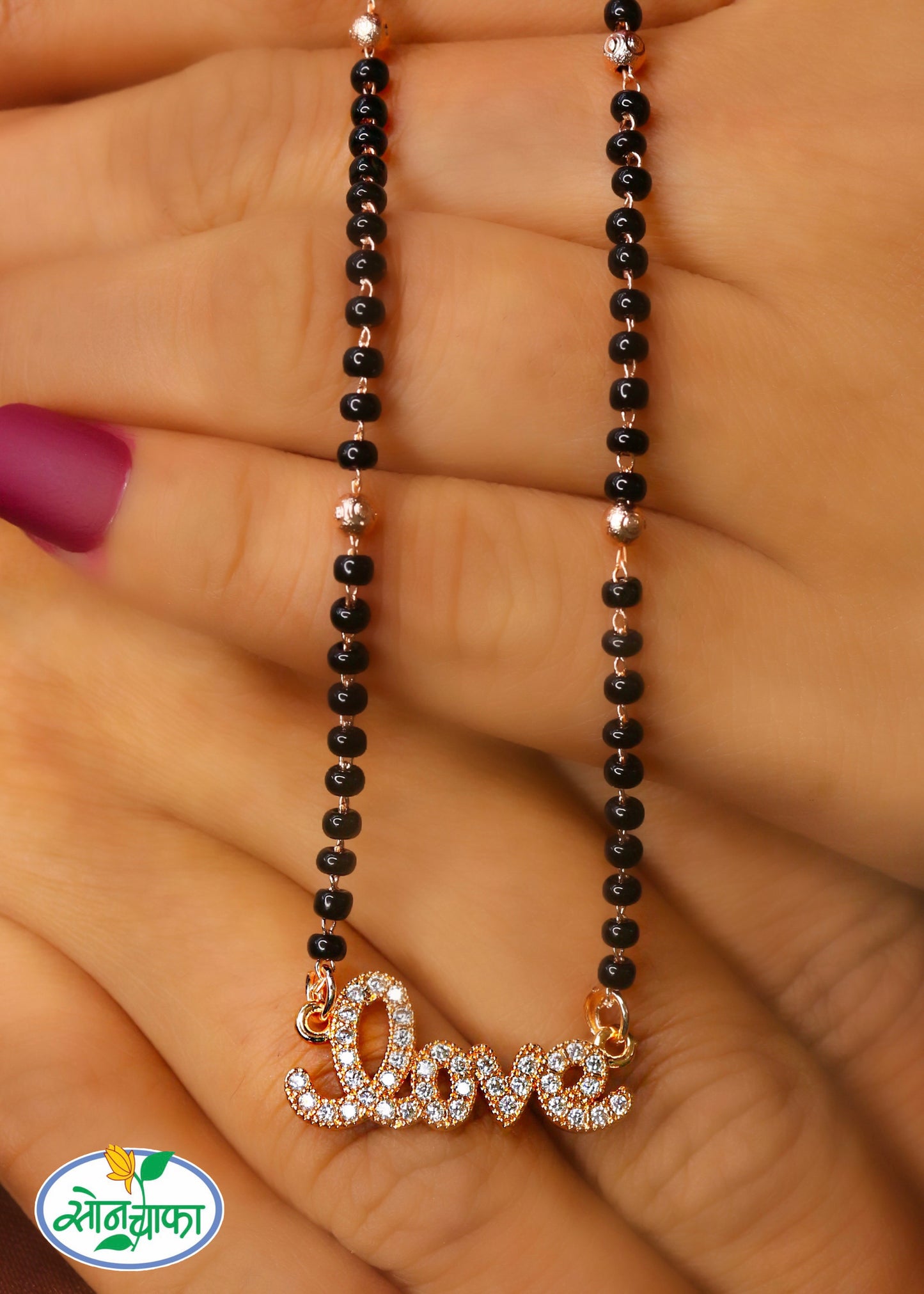 PREETY GLOSSY DIAMOND MANGALSUTRA