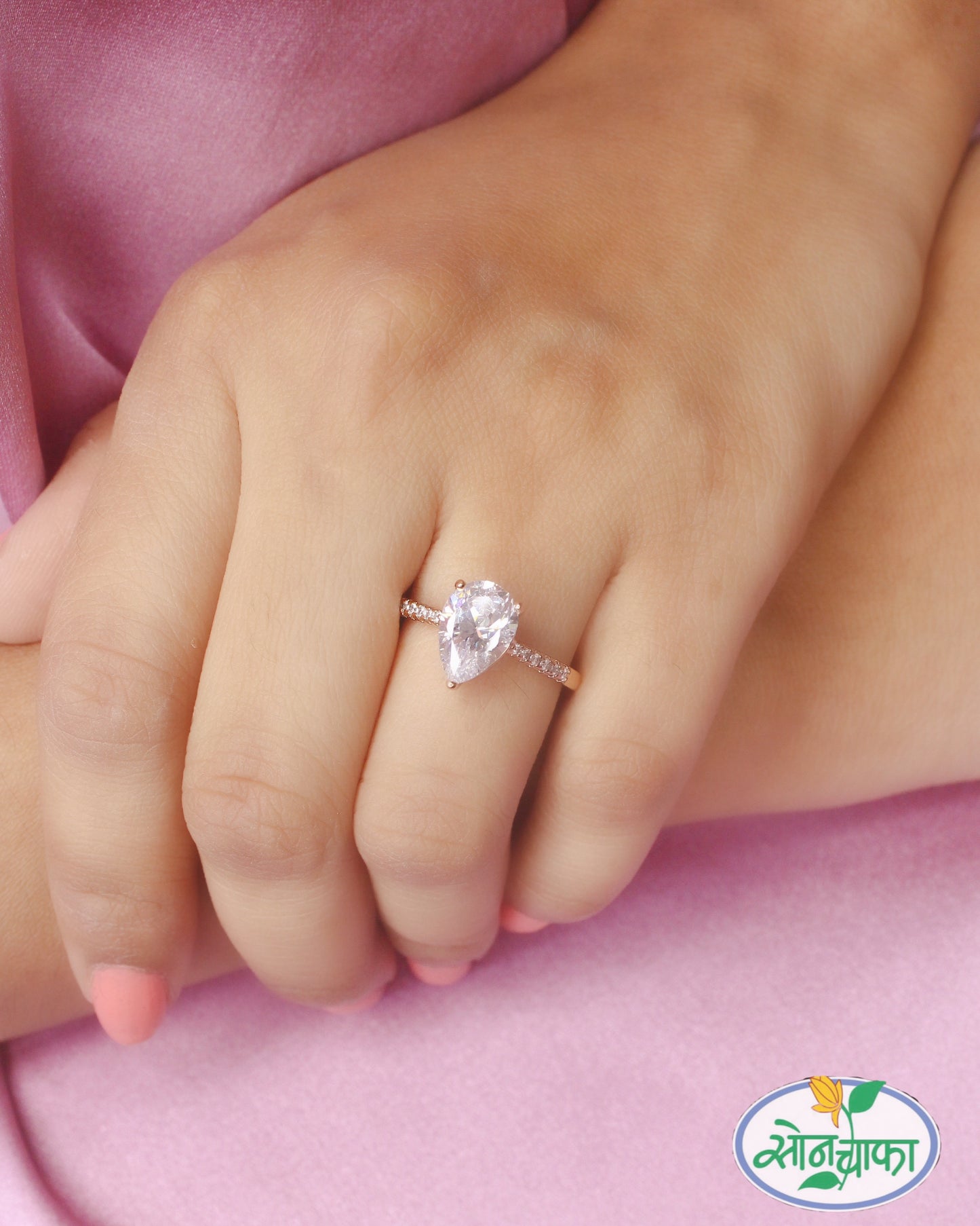 DROPLET DESIGNER RING