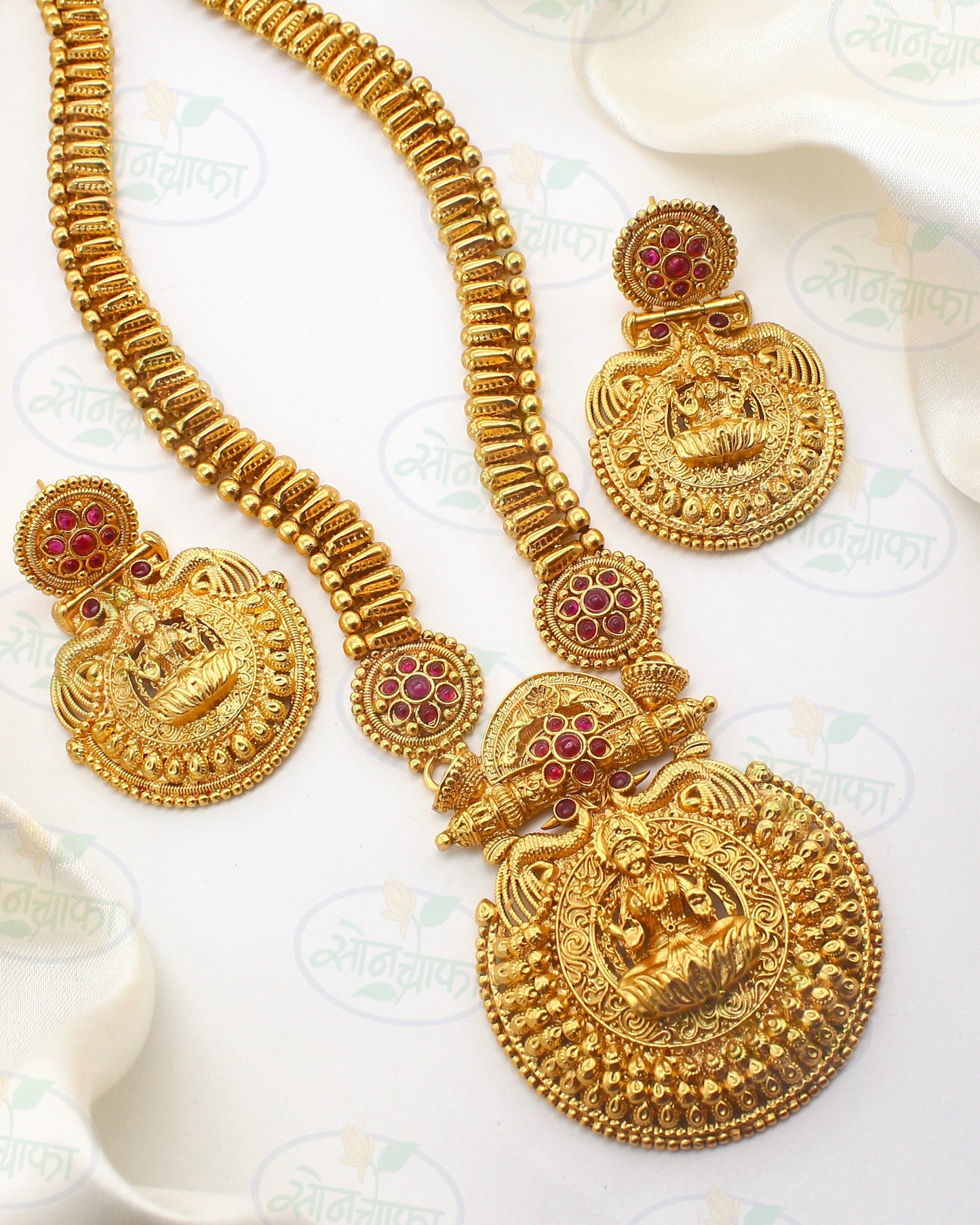 DIVINE LAXMI ROYAL NECKLACE