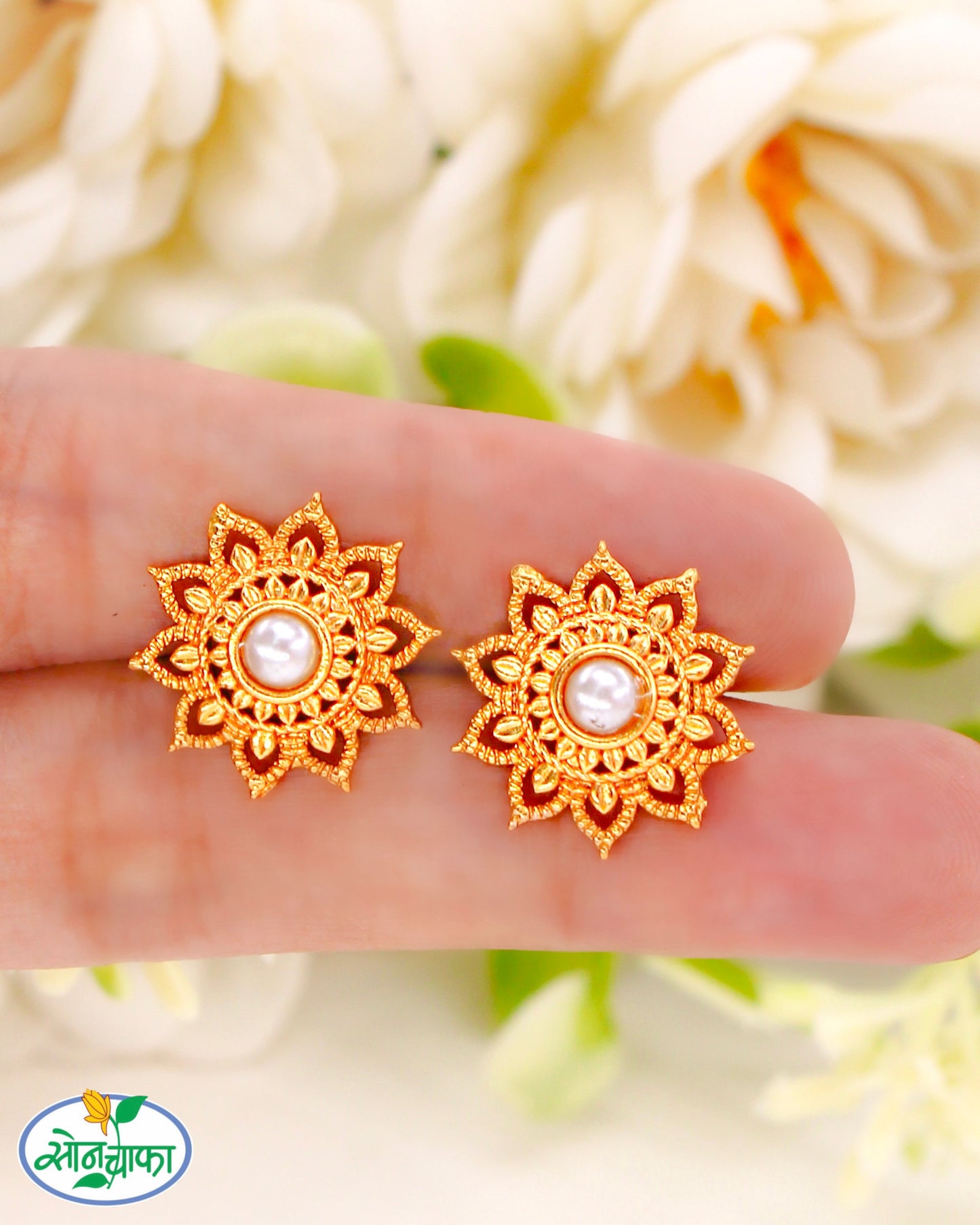 ETHNIC FLORAL EARRINGS