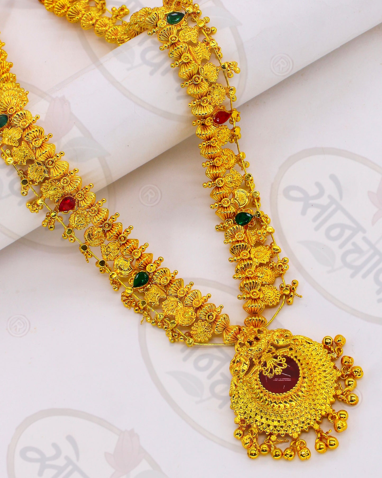 MAHARASHTRIAN KOLHAPURI SAAJ