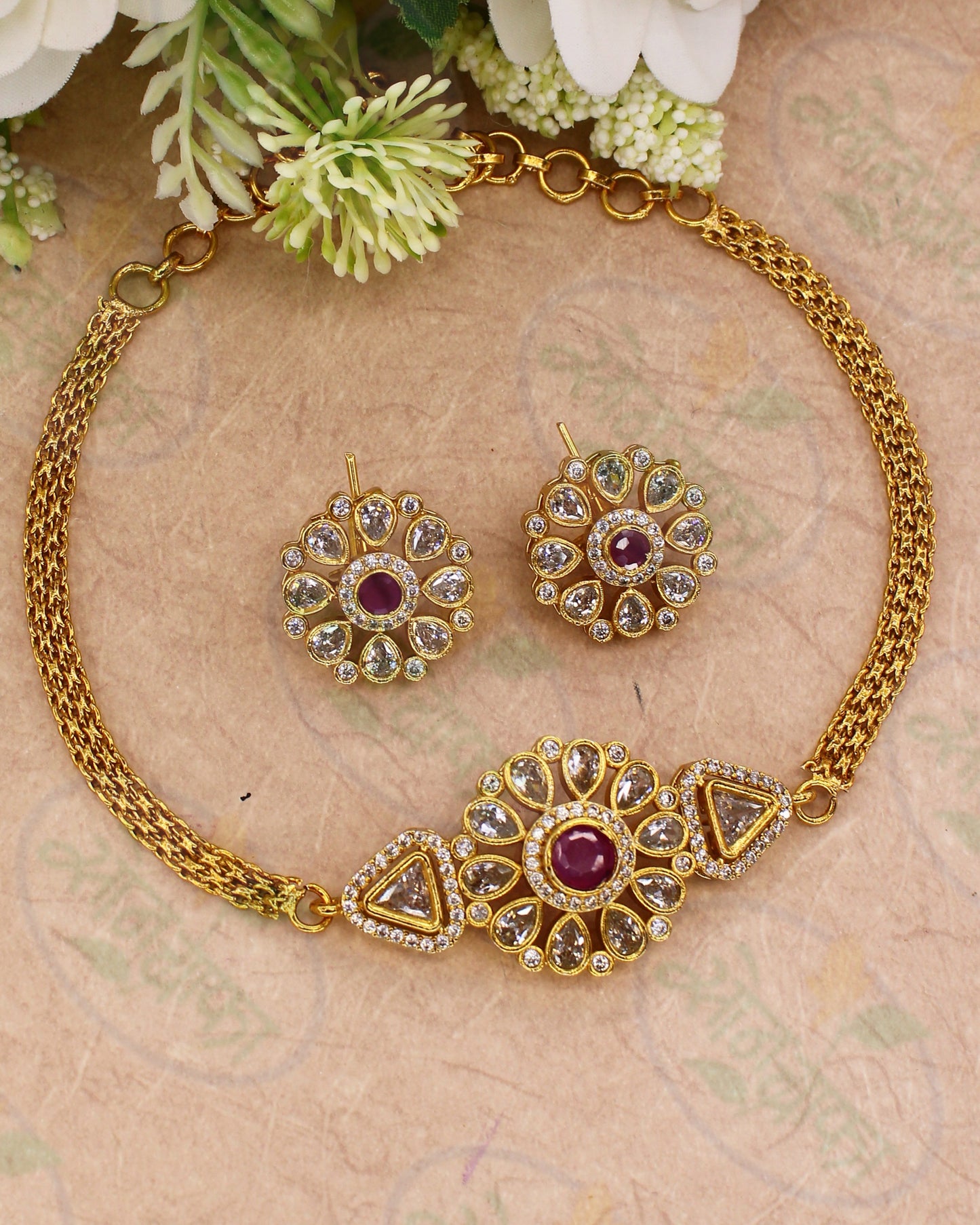 FANCY RAJASI NECKLACE