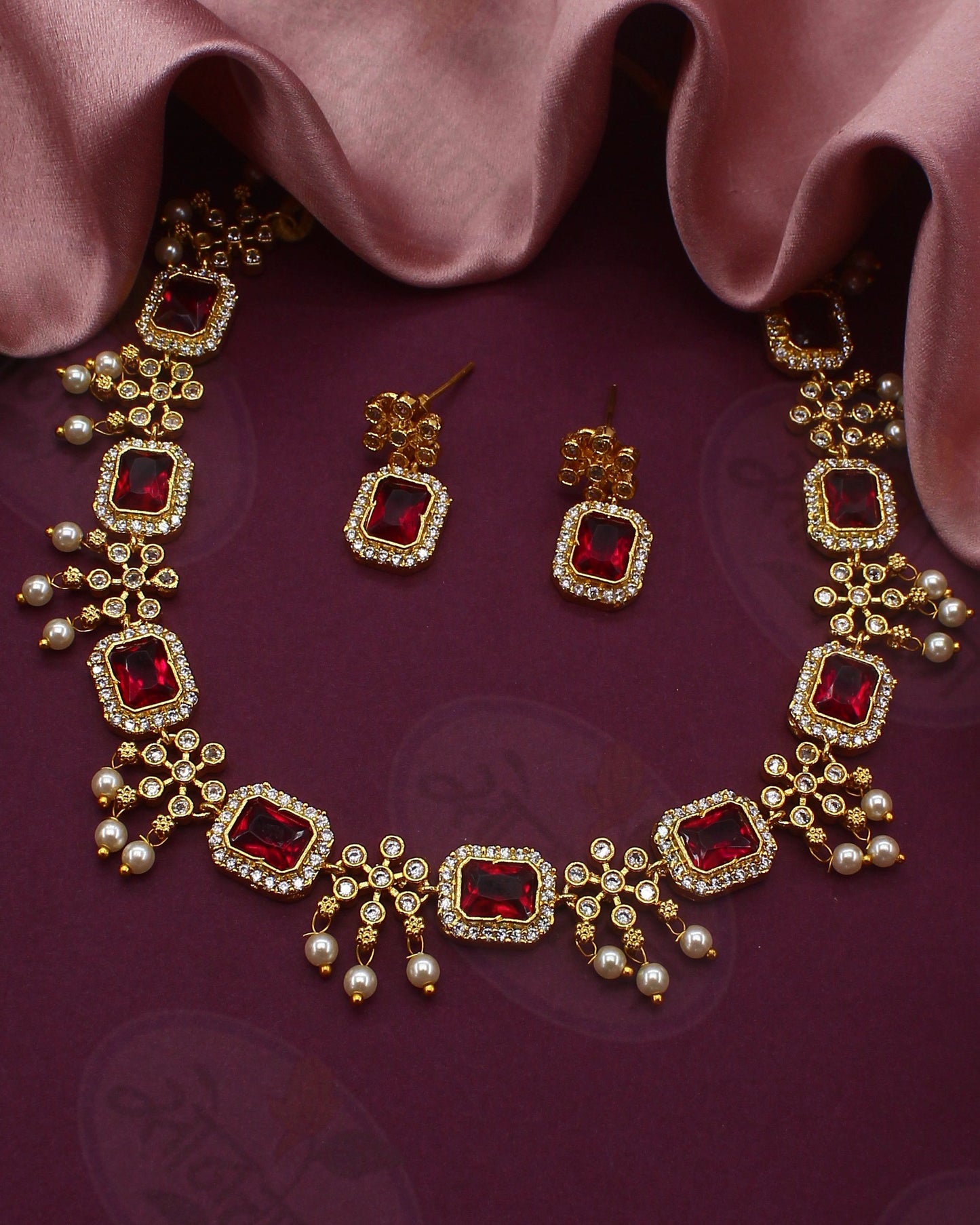 TRENDY MOTI PINK STONE NECKLACE