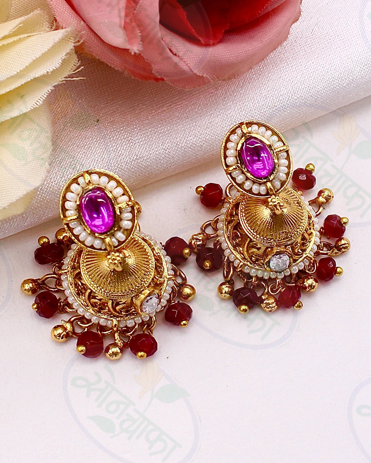 PEARL BEADS DESIGNER NECKLACE