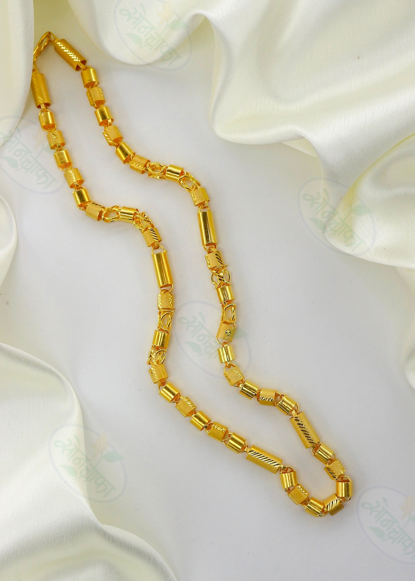 UNIQUE DESIGNER GOLDEN CHAIN