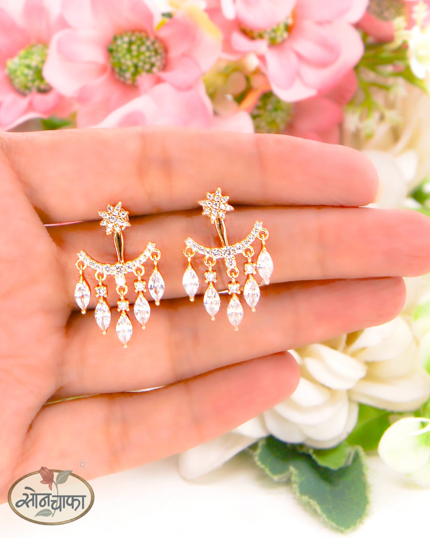 CLASSICAL DIAMOND EARRINGS