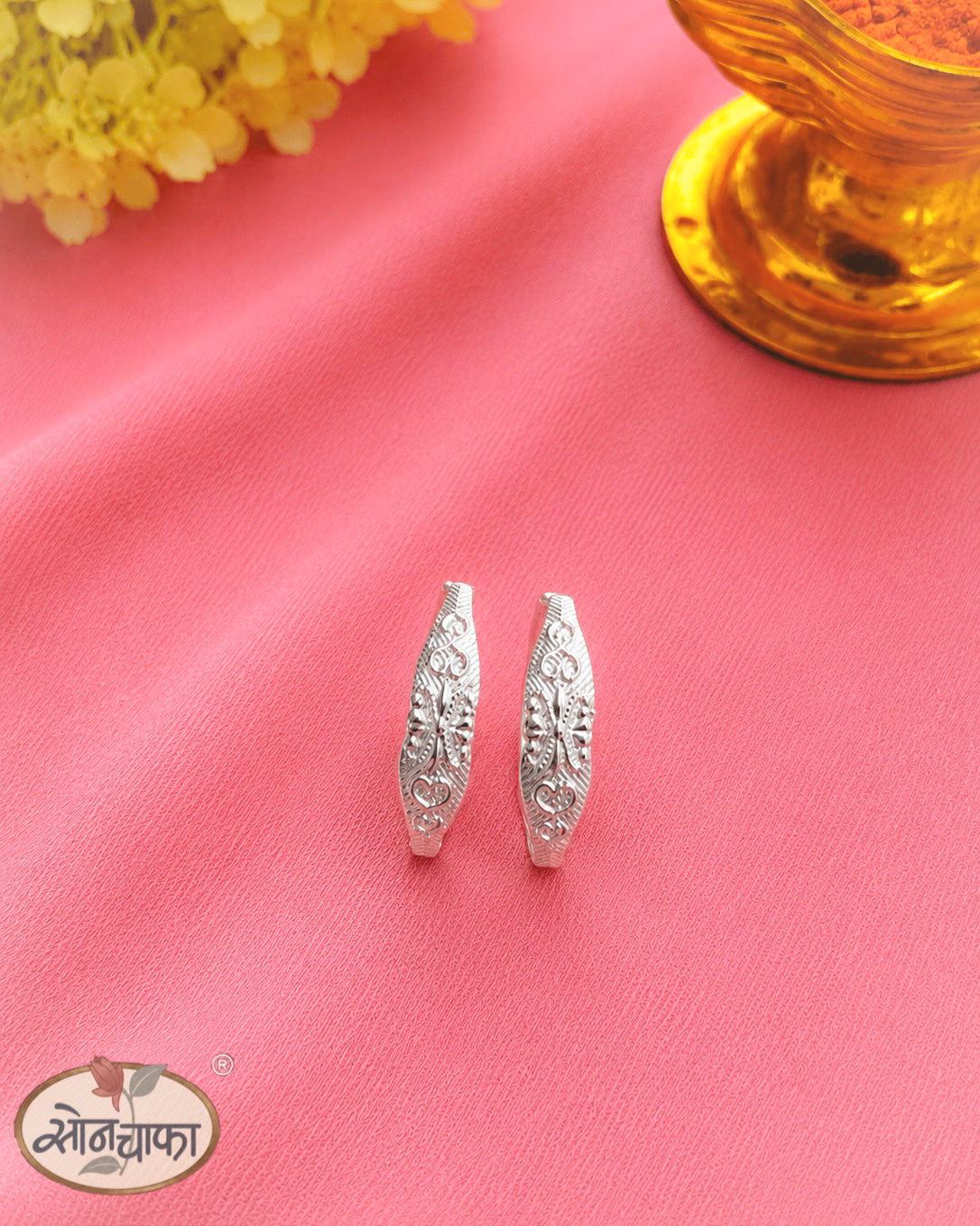ALLURING SILVER JODAVI
