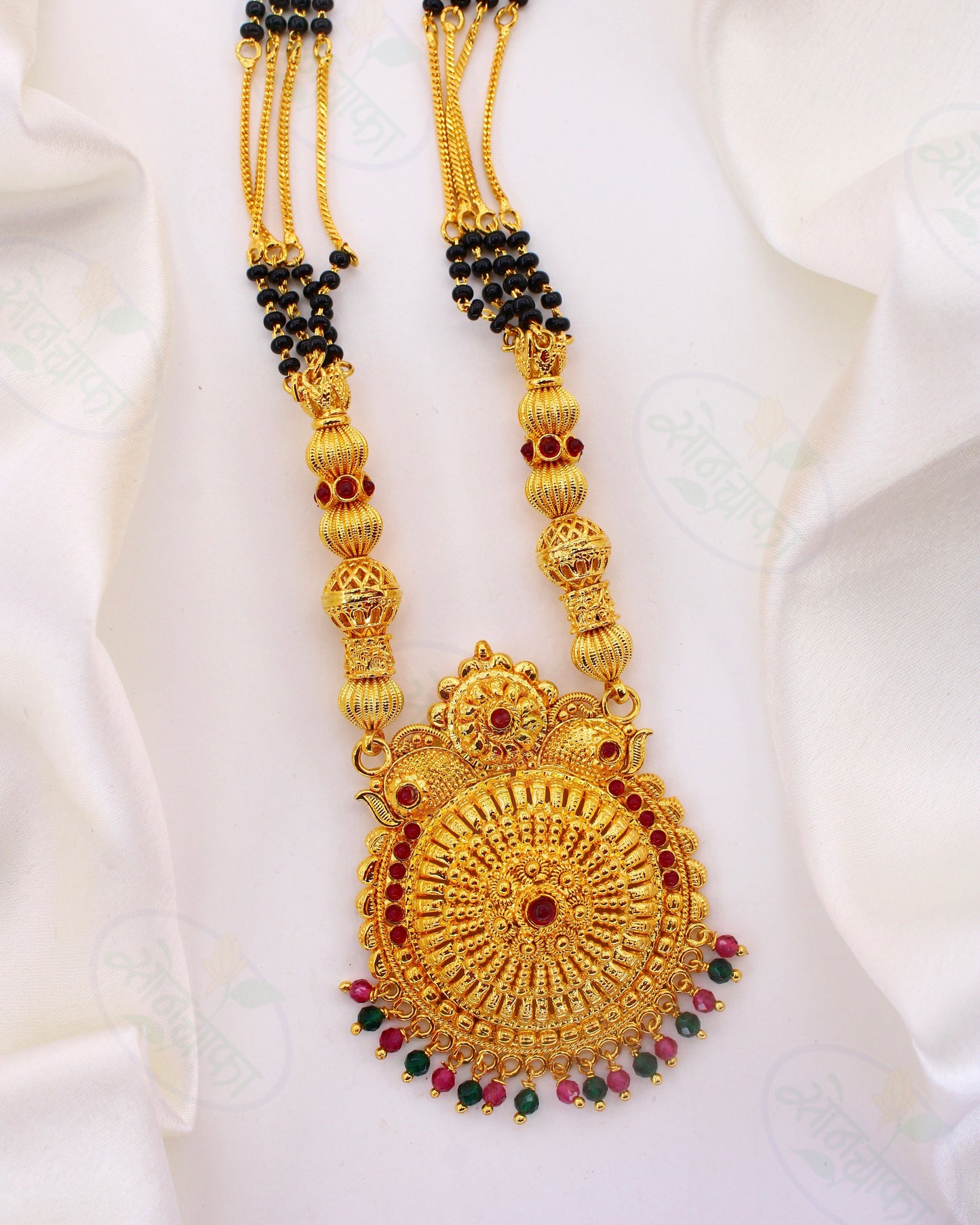 GLEAMING GLOSSY MATTE MANGALSUTRA