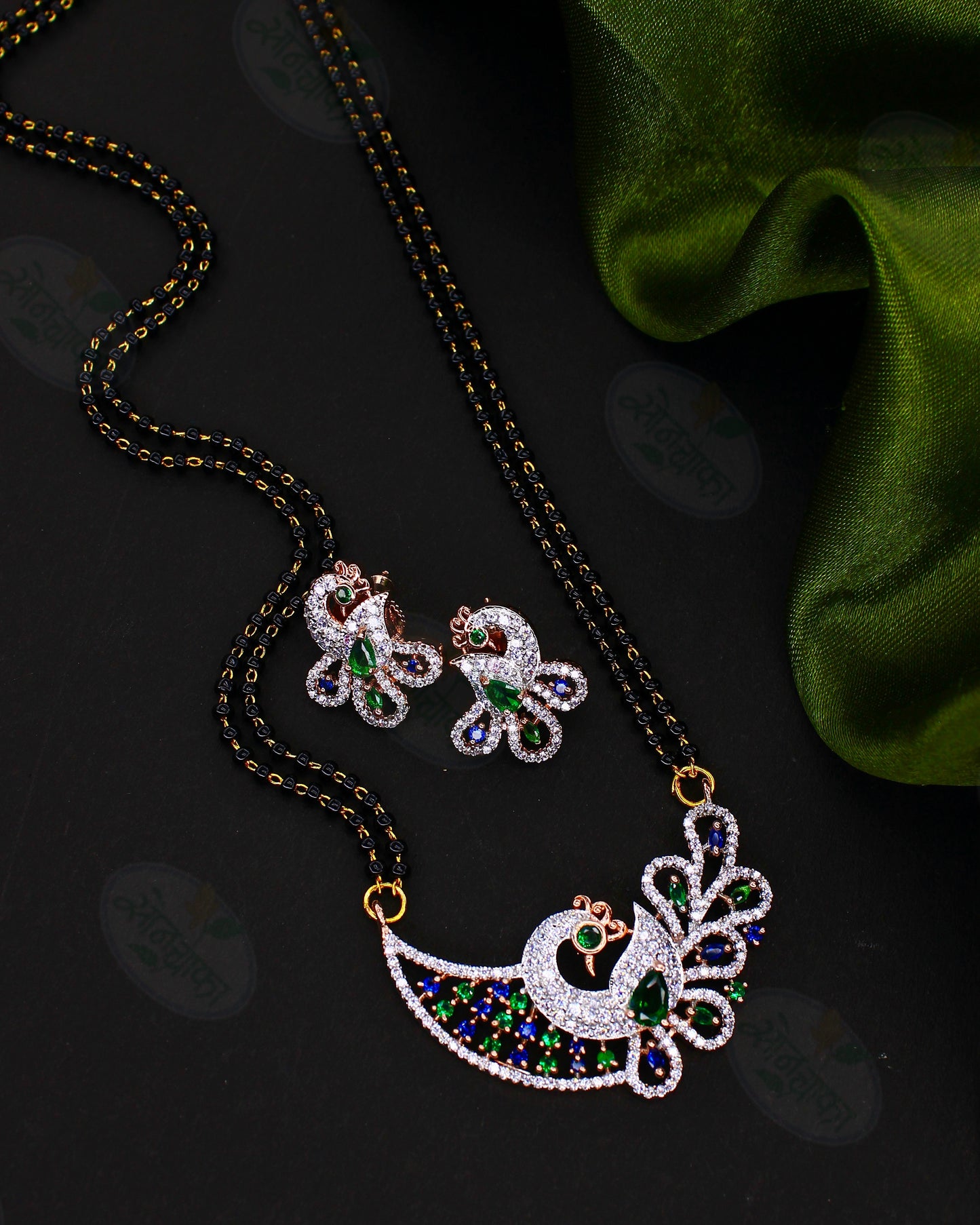 BEAUTEOUS DIAMOND MANGALSUTRA