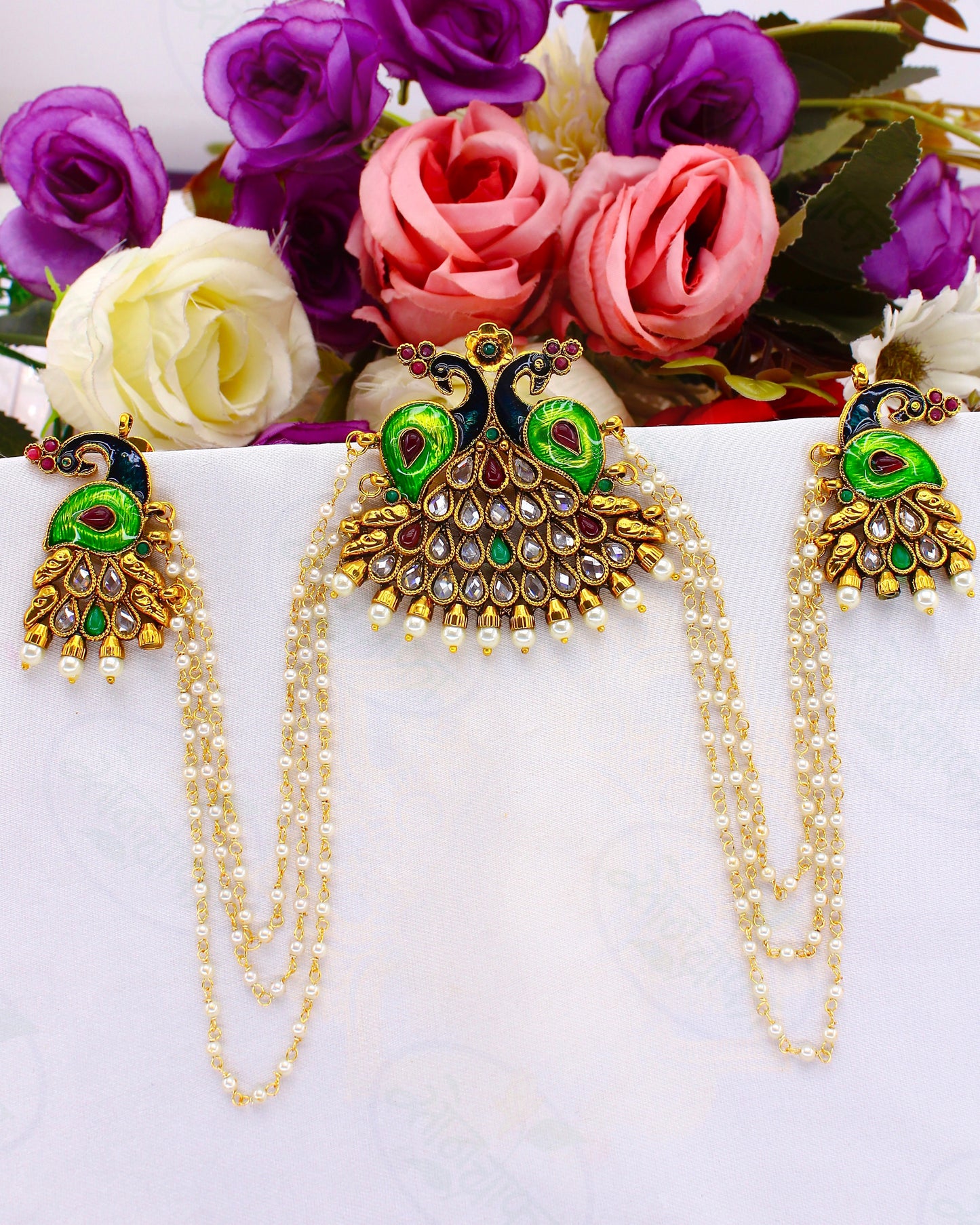 IMPRESSIVE PEACOCK JUDAPIN