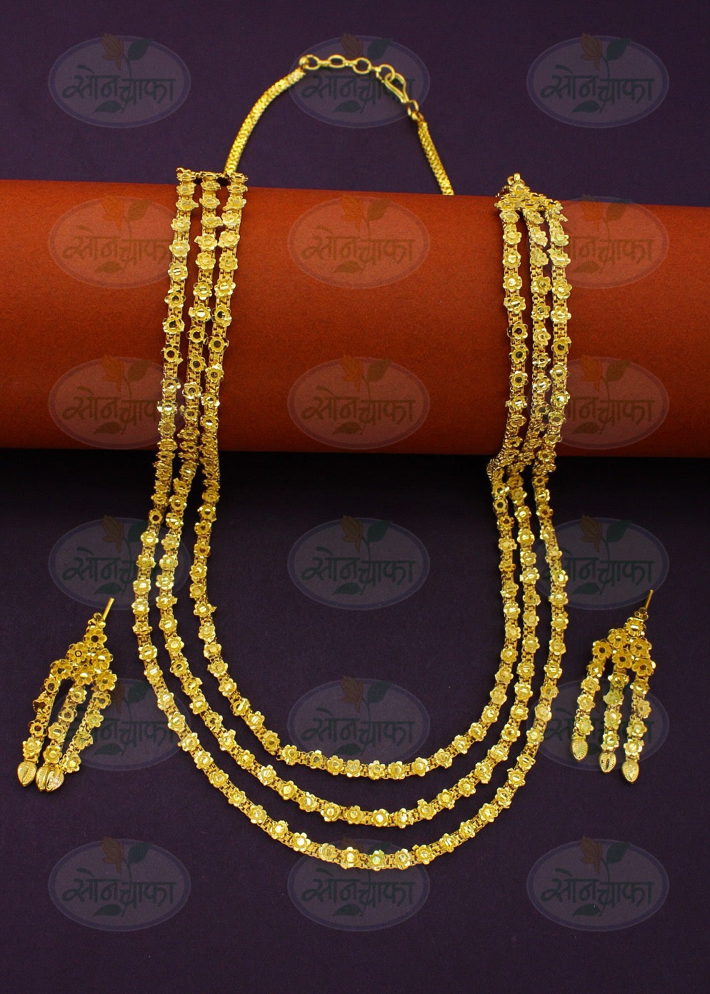 GRACEFUL BLOOMING NECKLACE