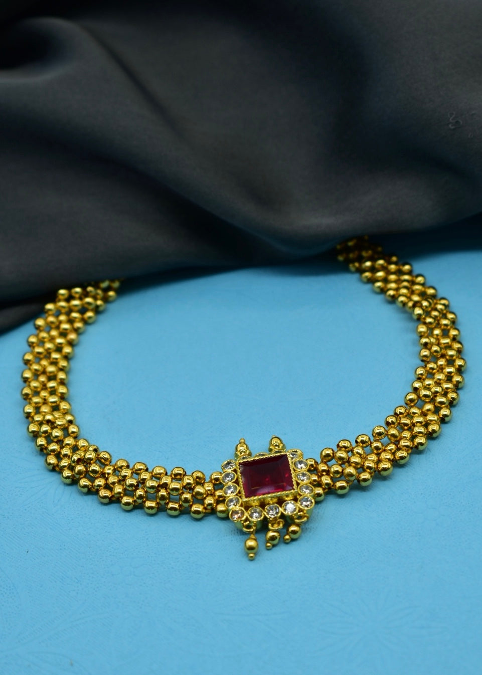 SQUARE PENDANT THUSHI