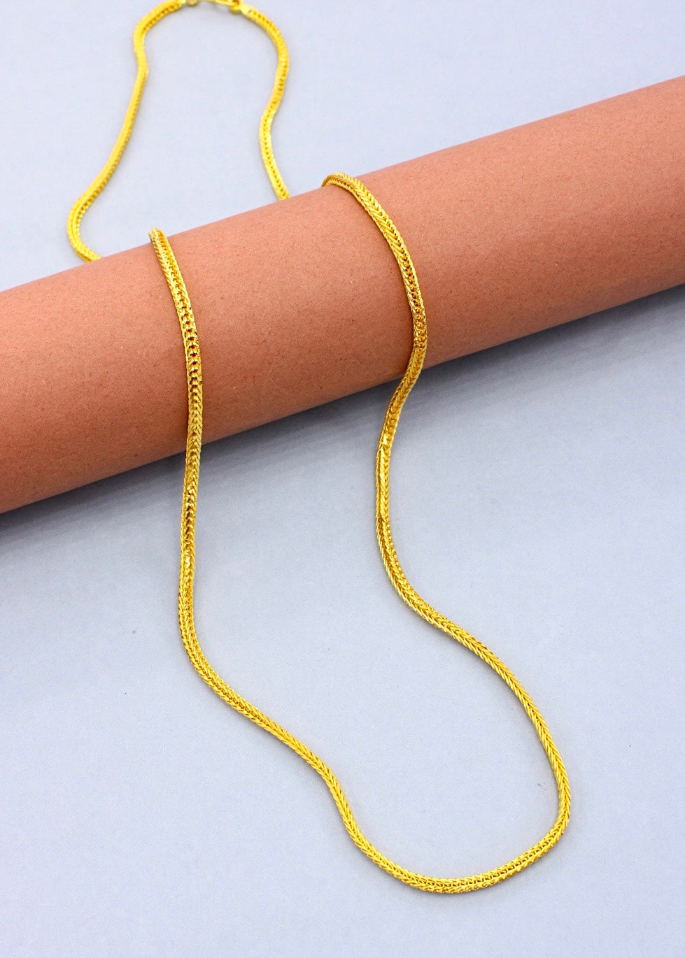 SIMPLE GOLD PLATED CHAIN