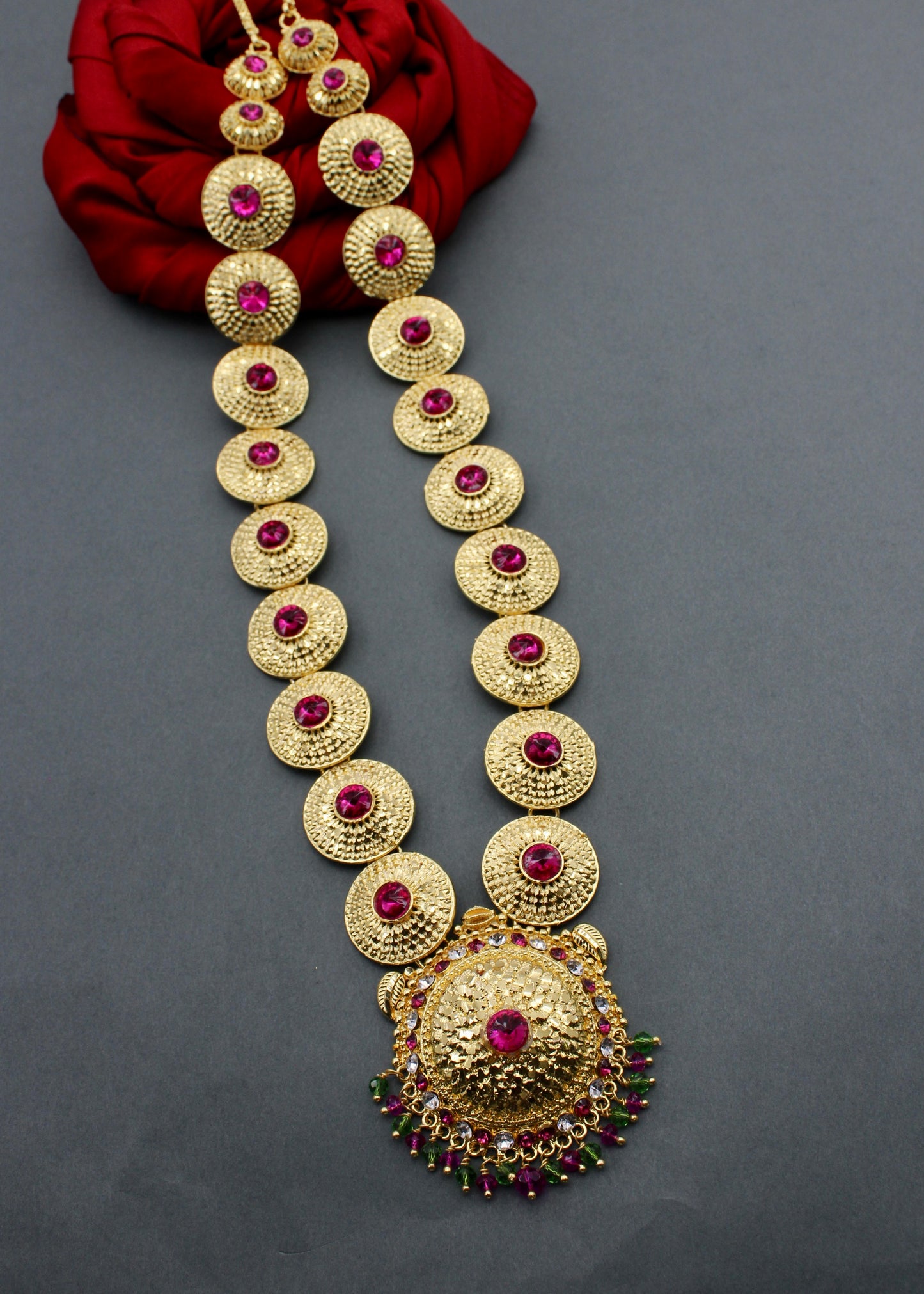 RESPLENDENT GANESHA NECKLACE