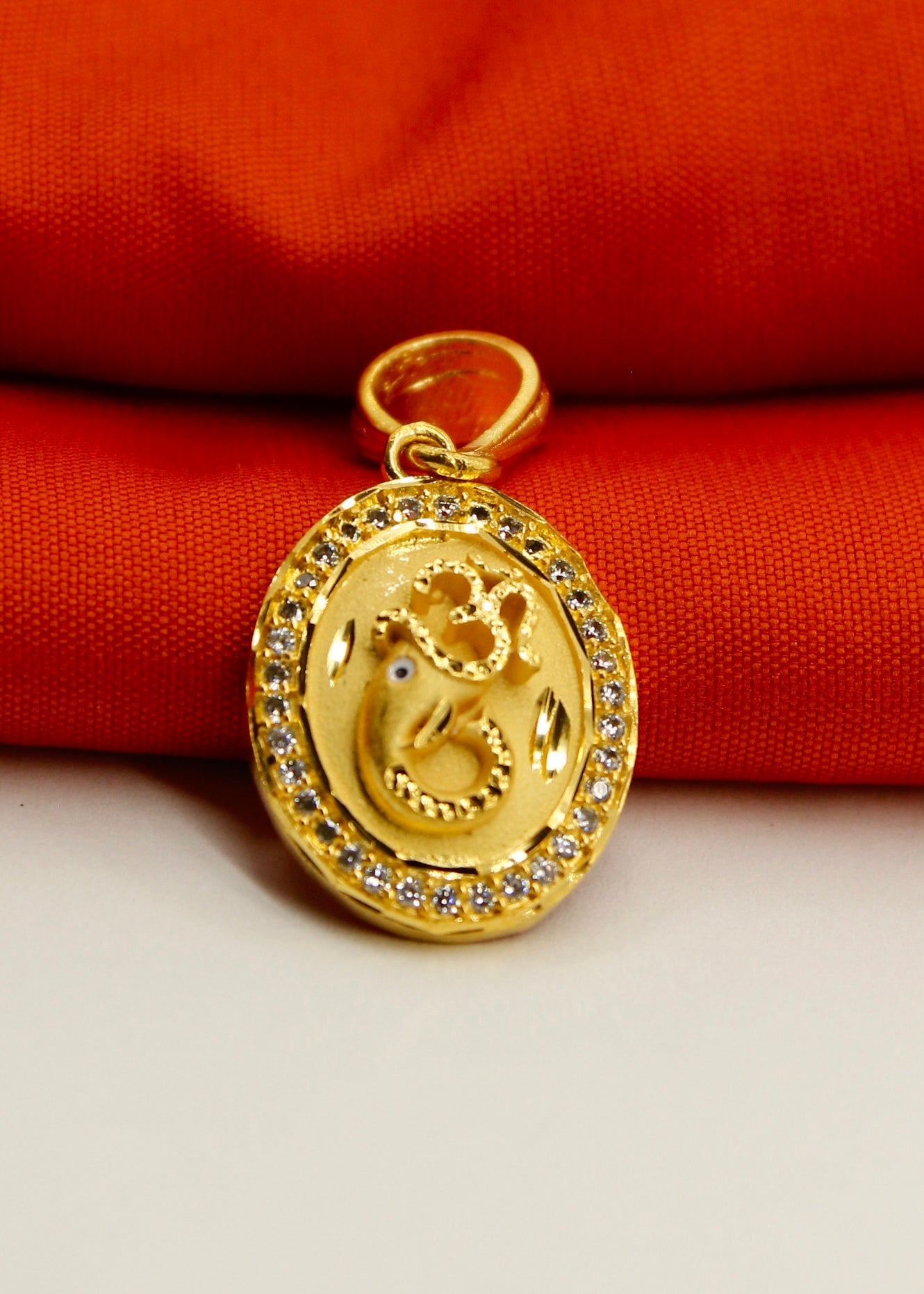 RADIANT GOLD PLATED OM PENDANT