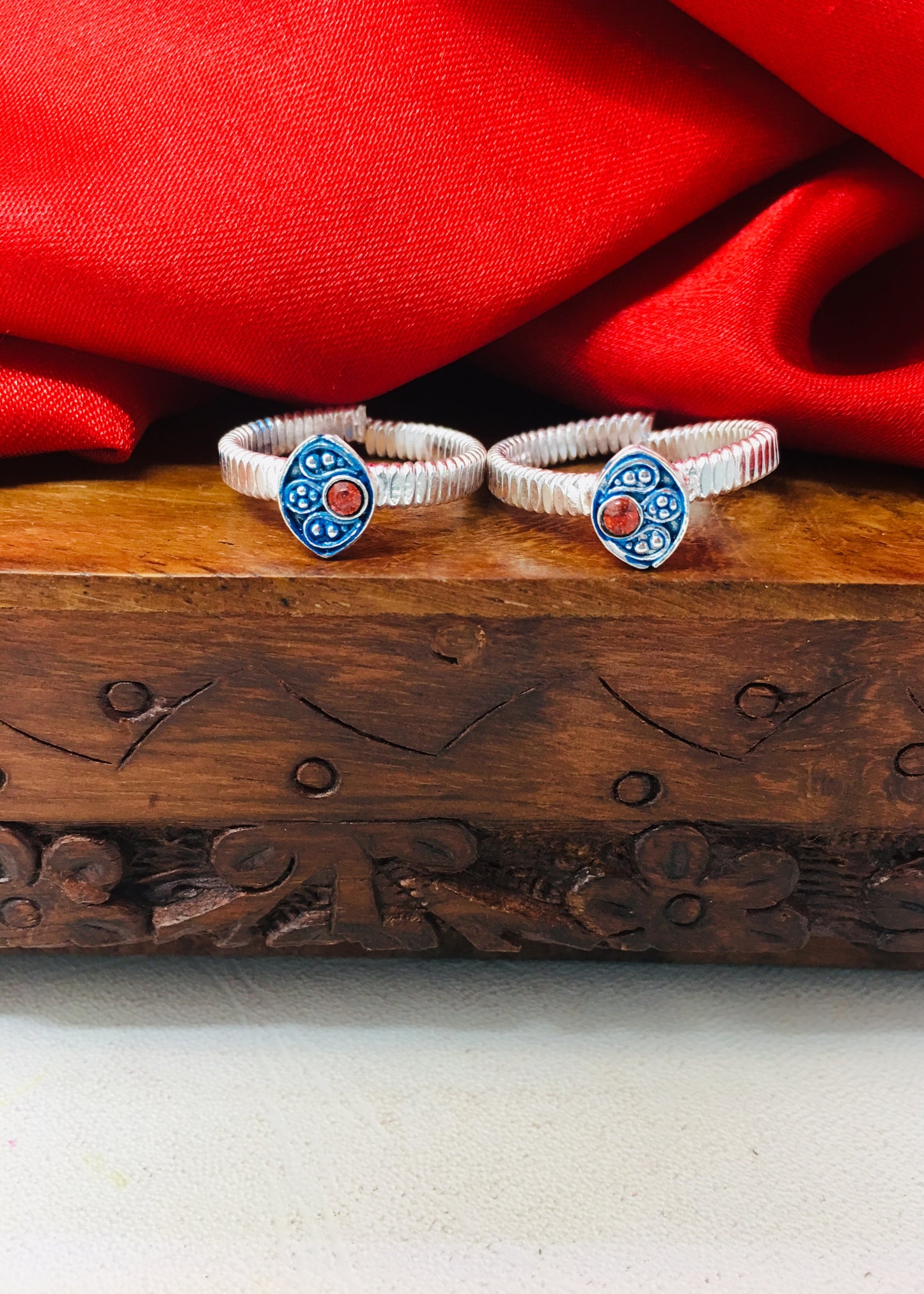 TRENDY SILVER JODAVI