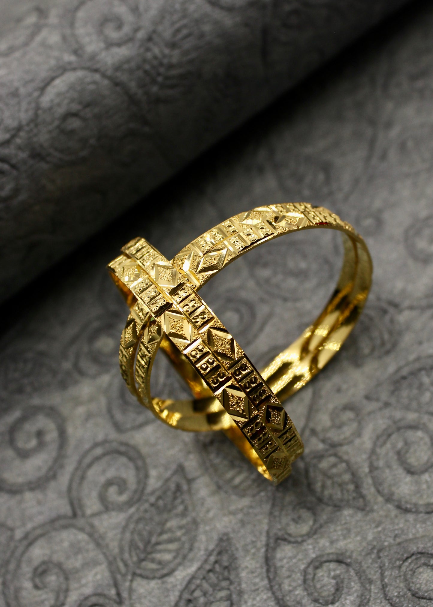 ENTICING GOLD TONE BANGLES