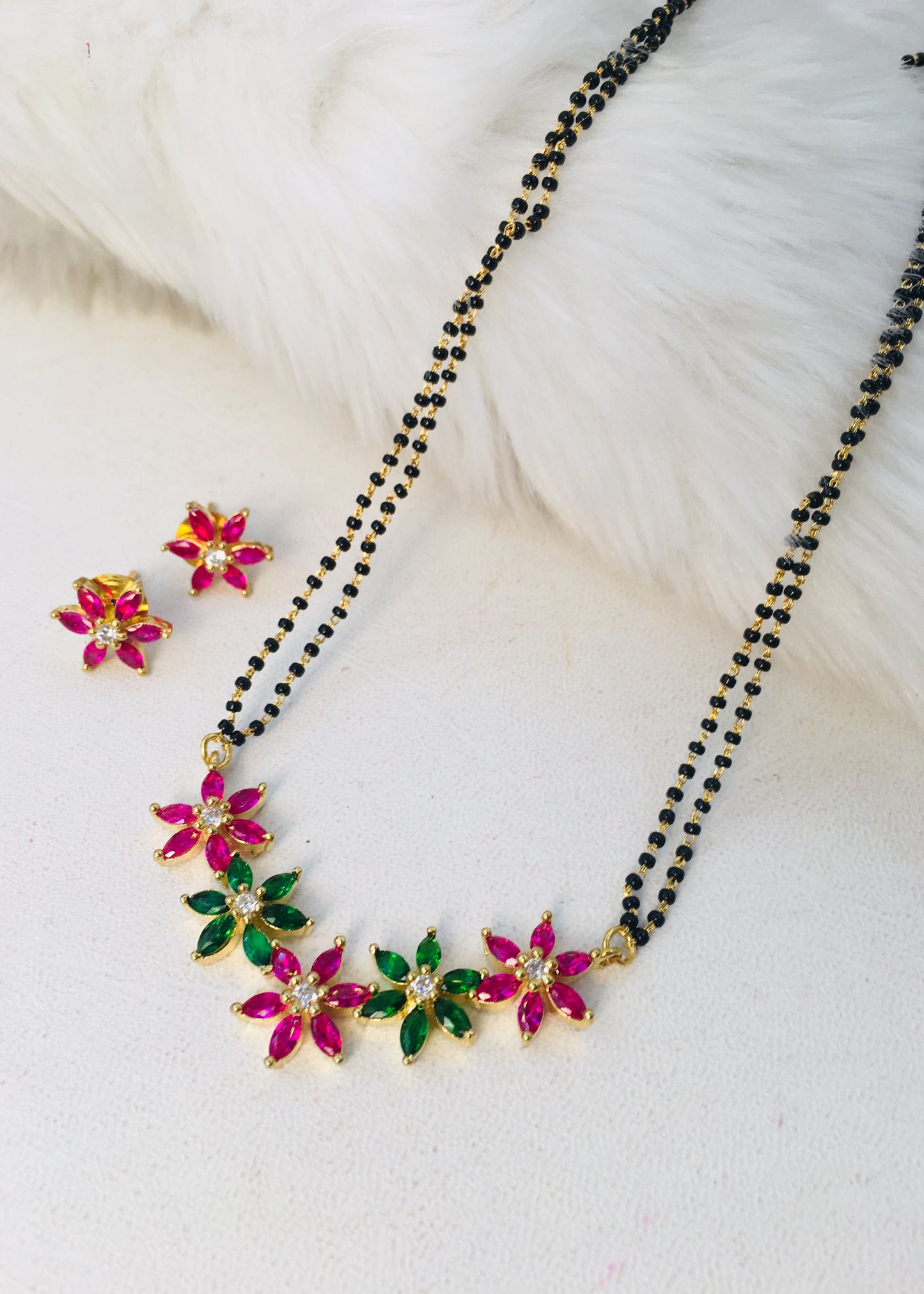 BEAUTIFUL FLORAL STYLE MANGALSUTRA