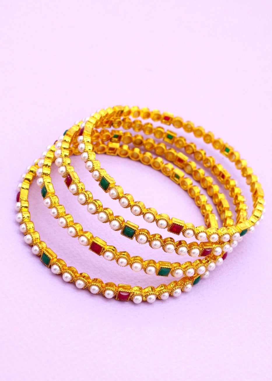 SQUARE DESIGN MOTI BANGLES