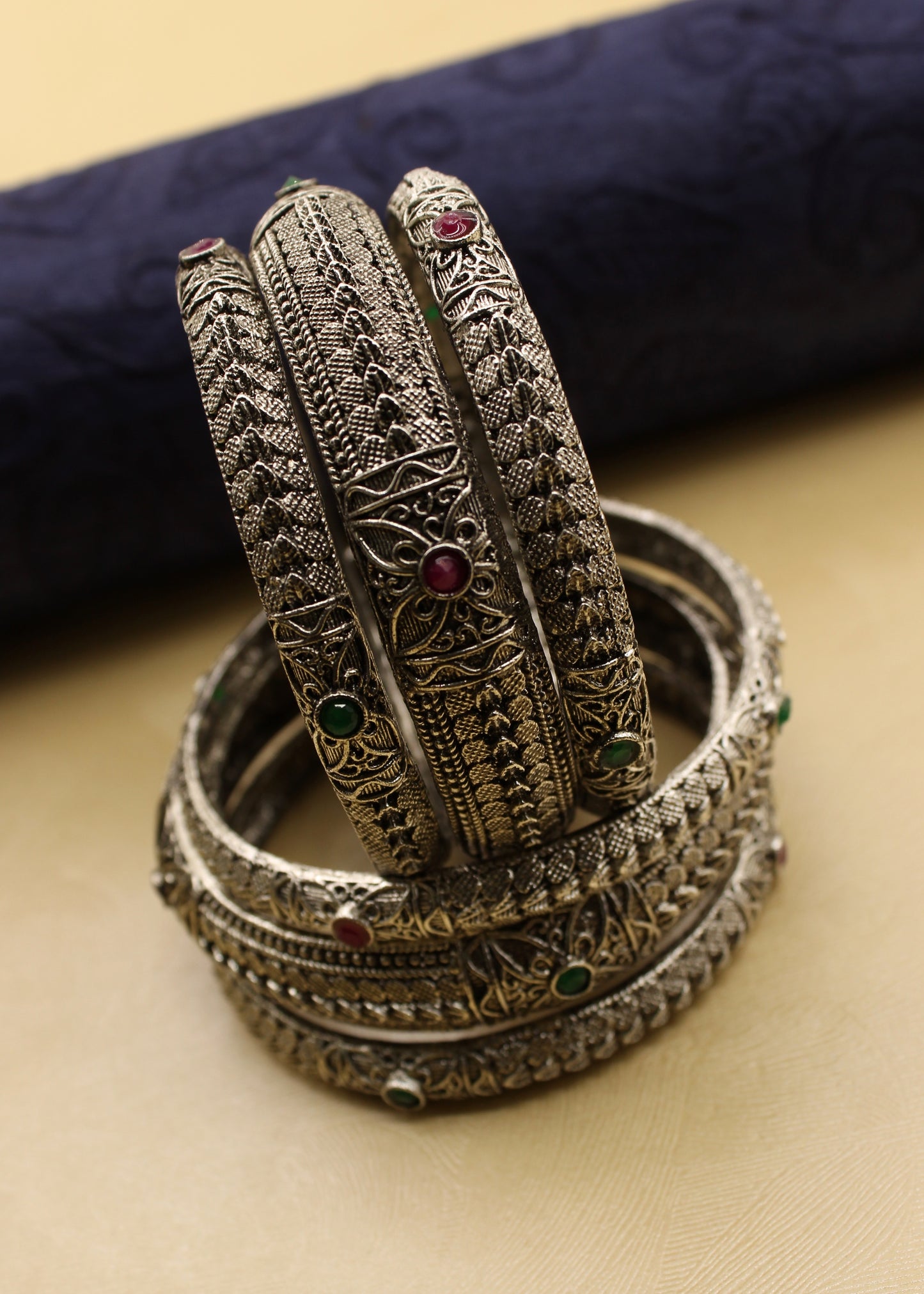 EXCLUSIVE DESIGNER OXIDISED BANGLES