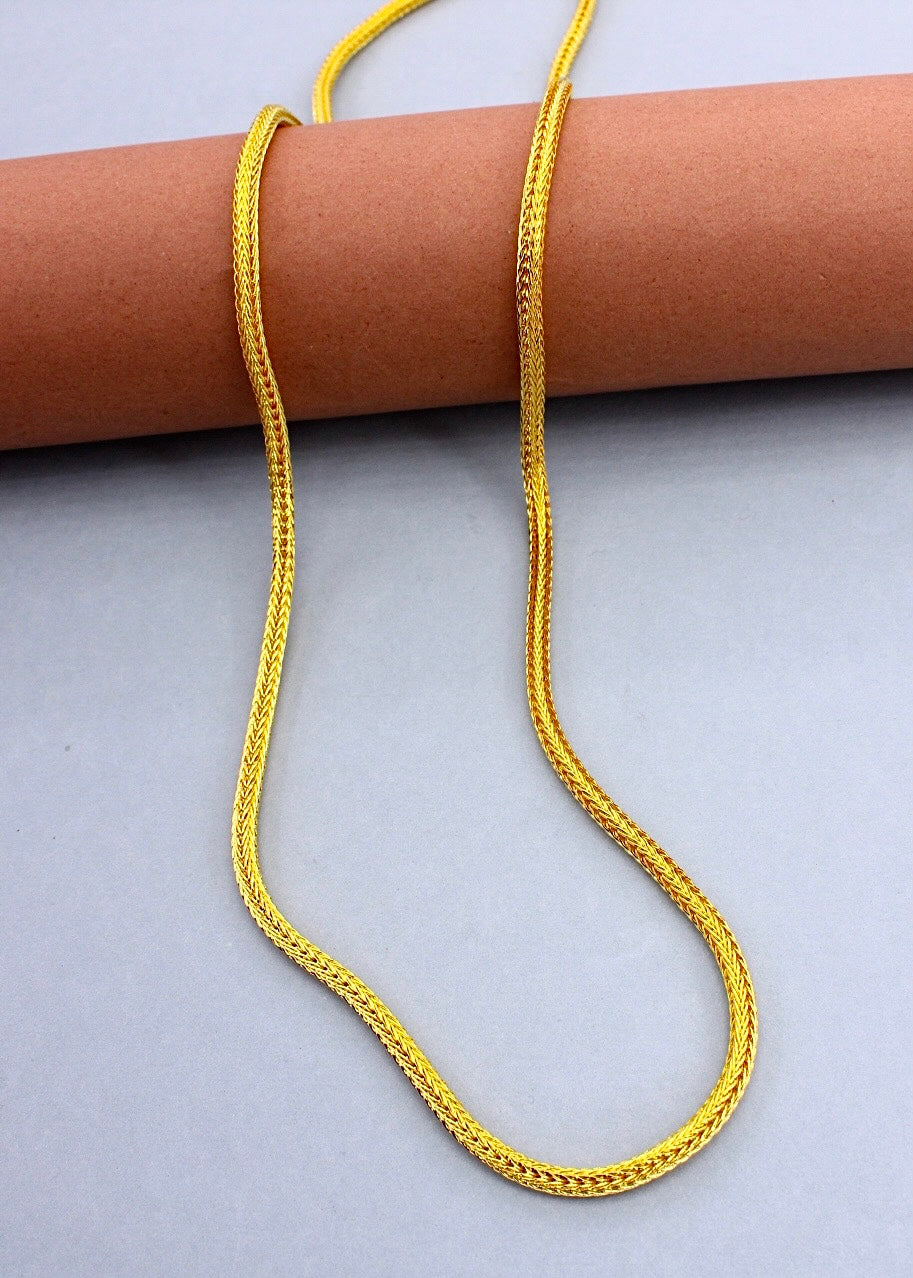 CLASSY GOLD PLATED CHAIN