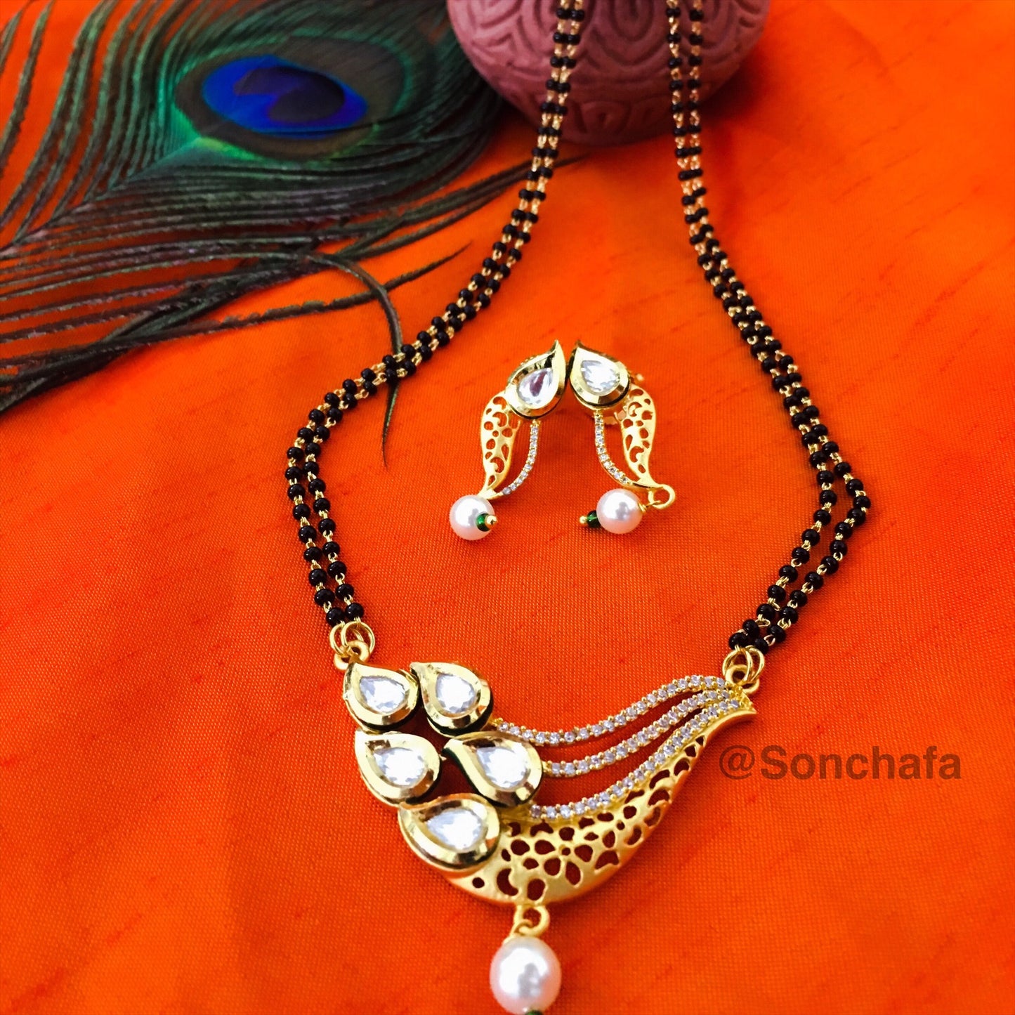 MATTE GOLD FINISH DIA MANGALSUTRA