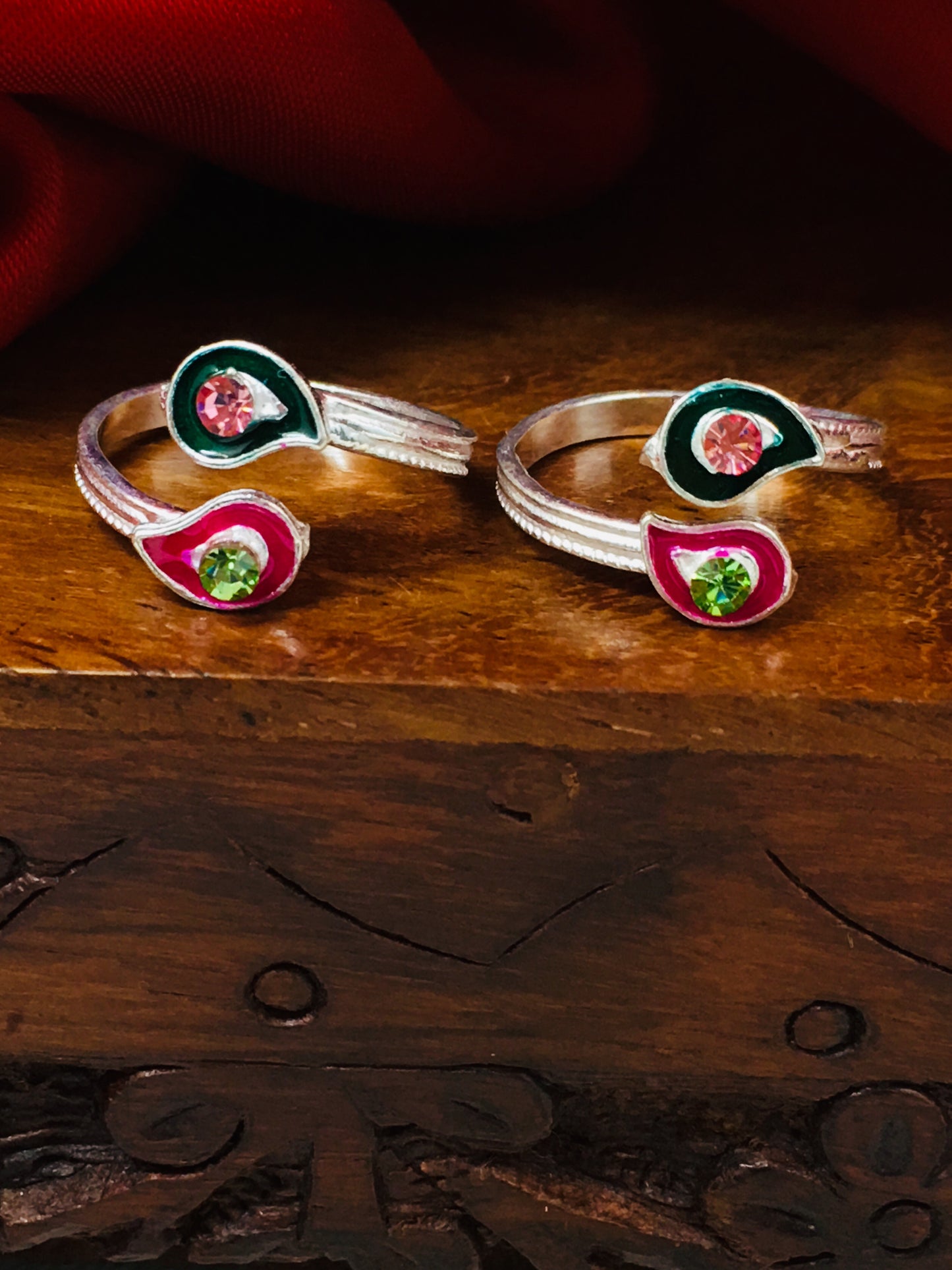 DELICATE SILVER JODAVI