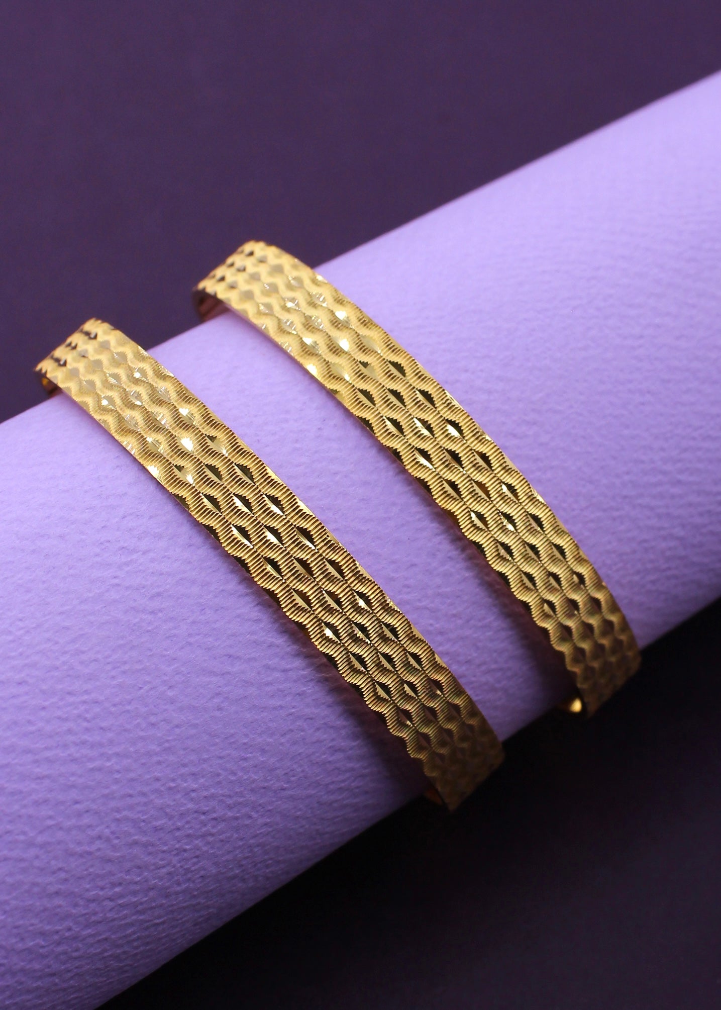 CLASSY GOLD PLATED BANGLES