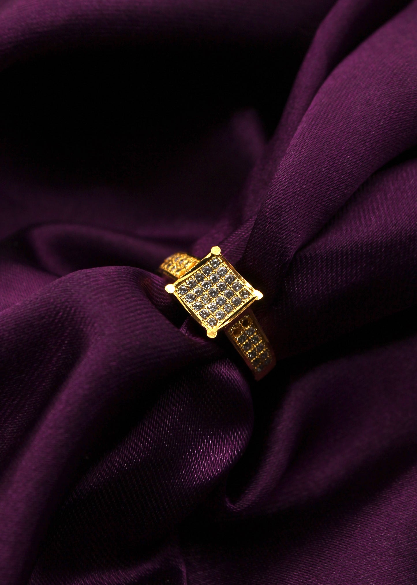 SQUARE DESIGNER FINGER RING