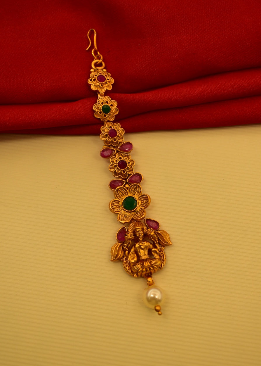 GORGEOUS PESHWAI BINDI