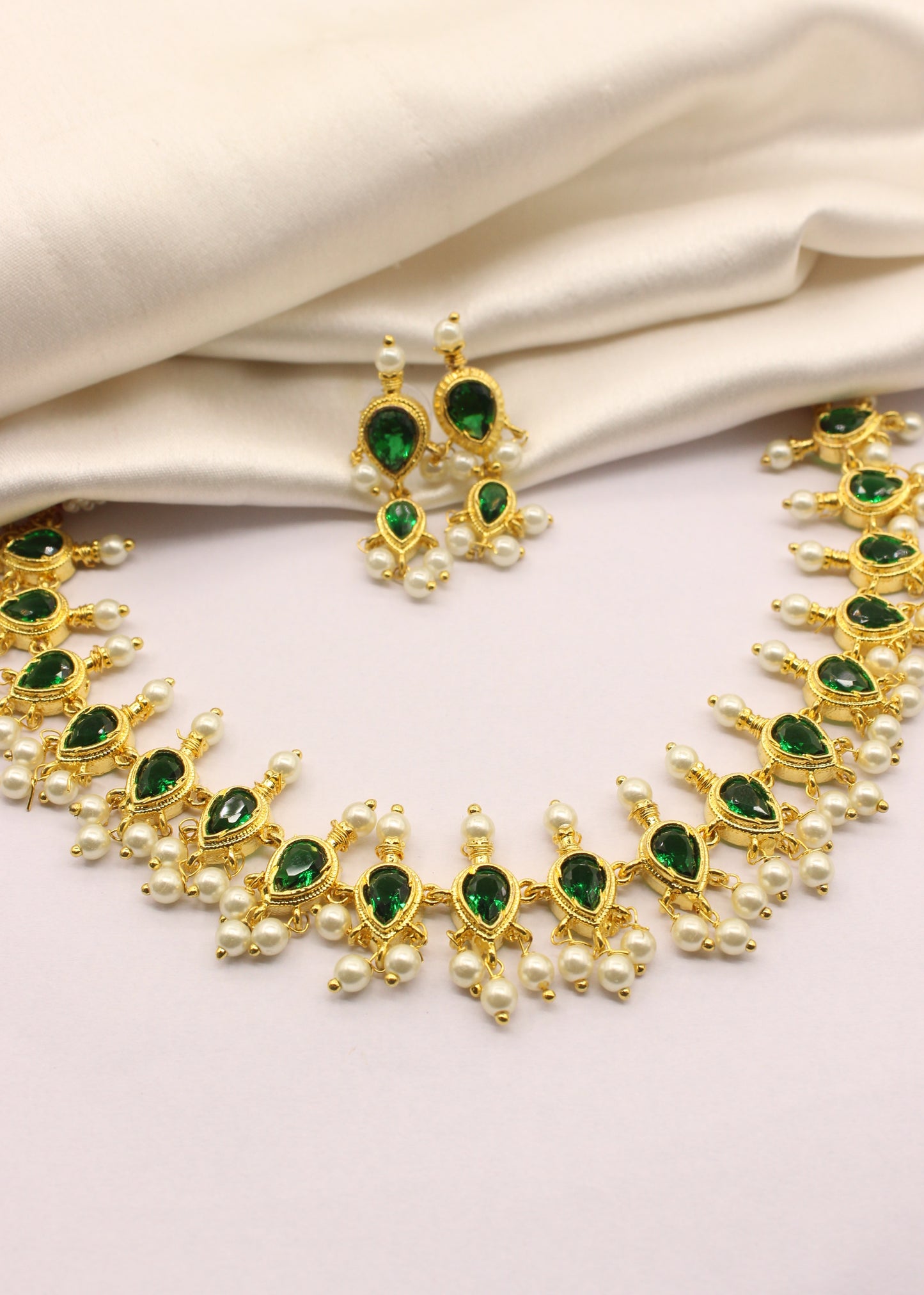 MULTI COLOUR STONE DESIGNER NECKLACEl