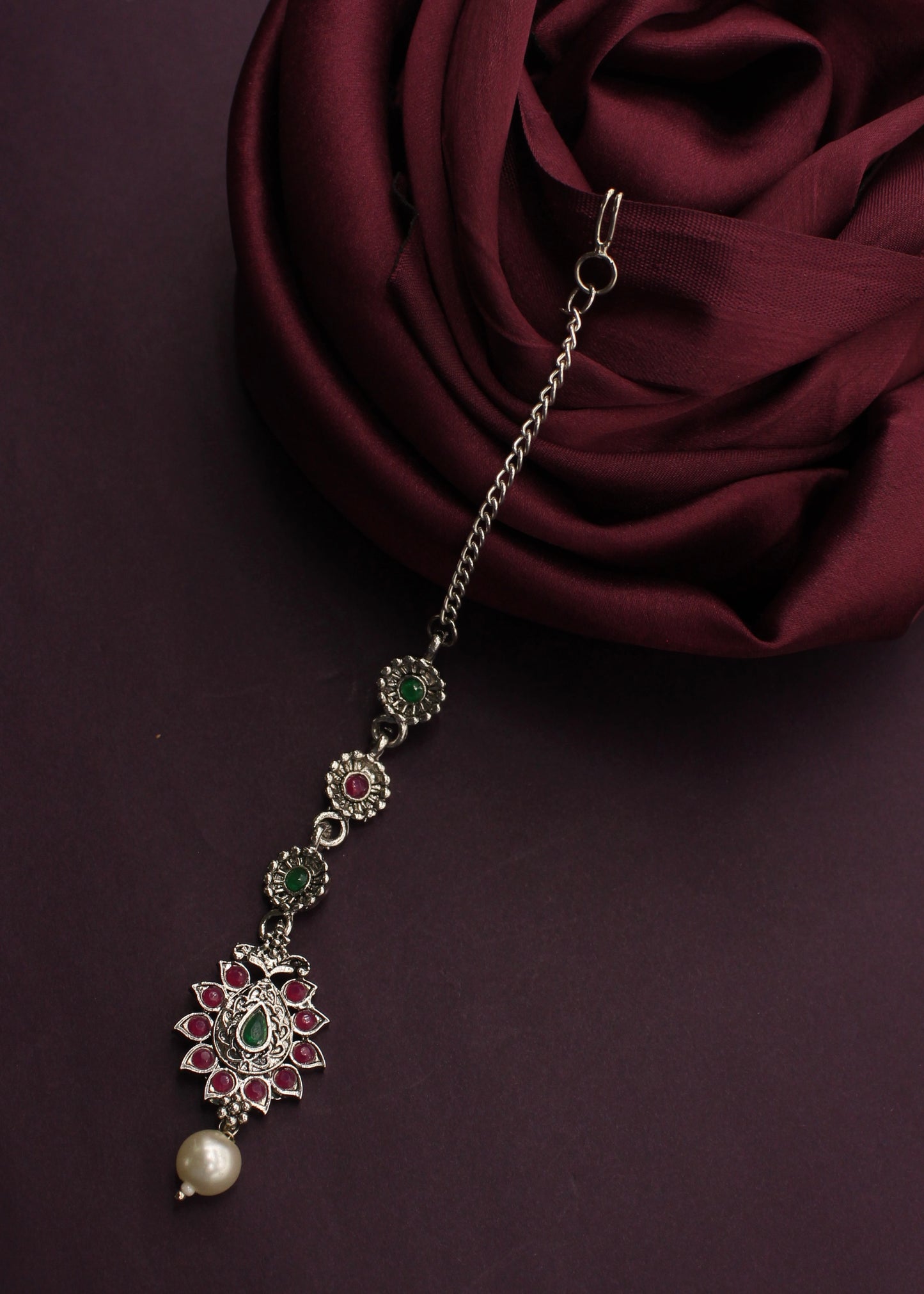 LEAFLET DESIGNER BINDI