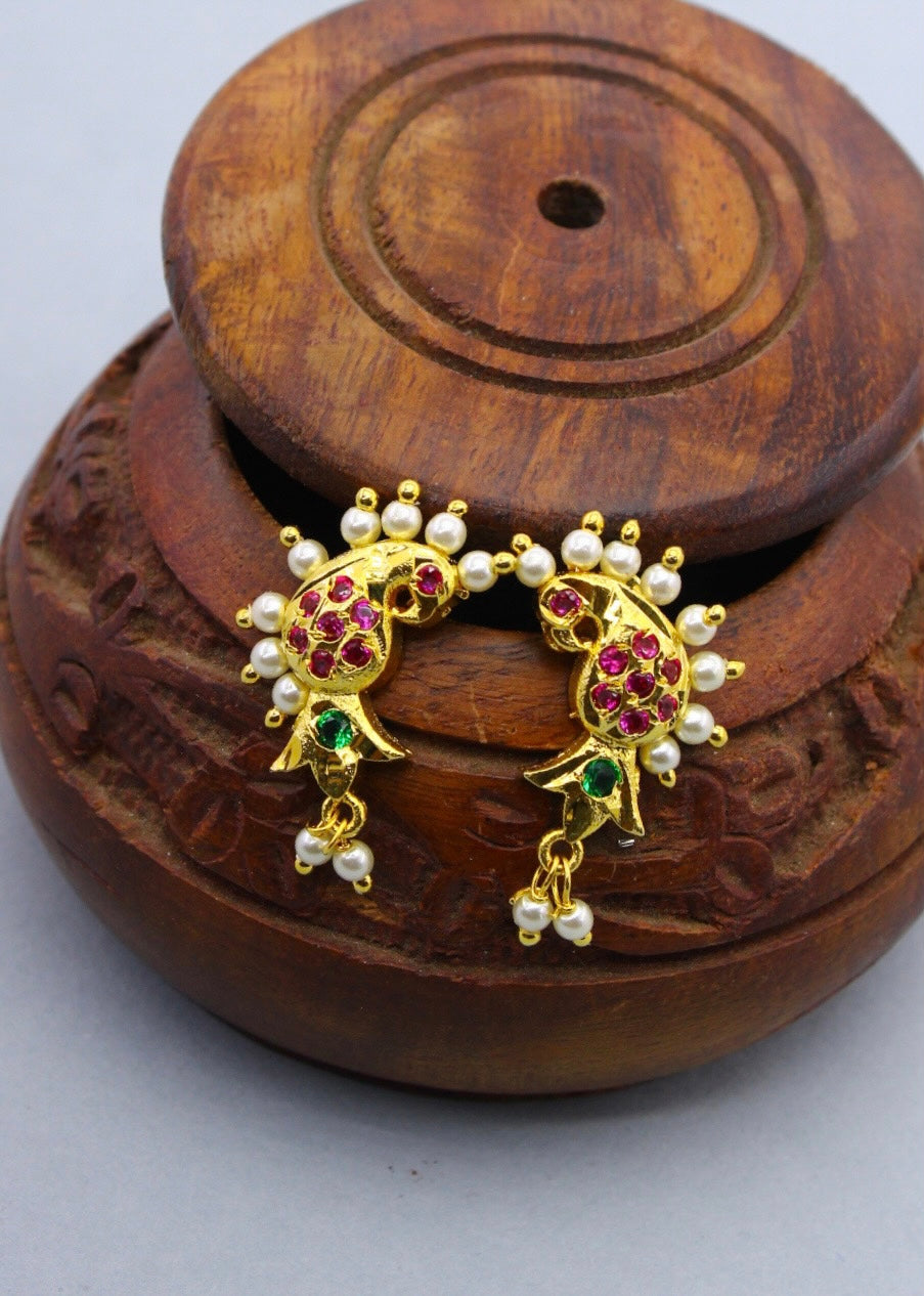 FANCY MOTI EARRINGS