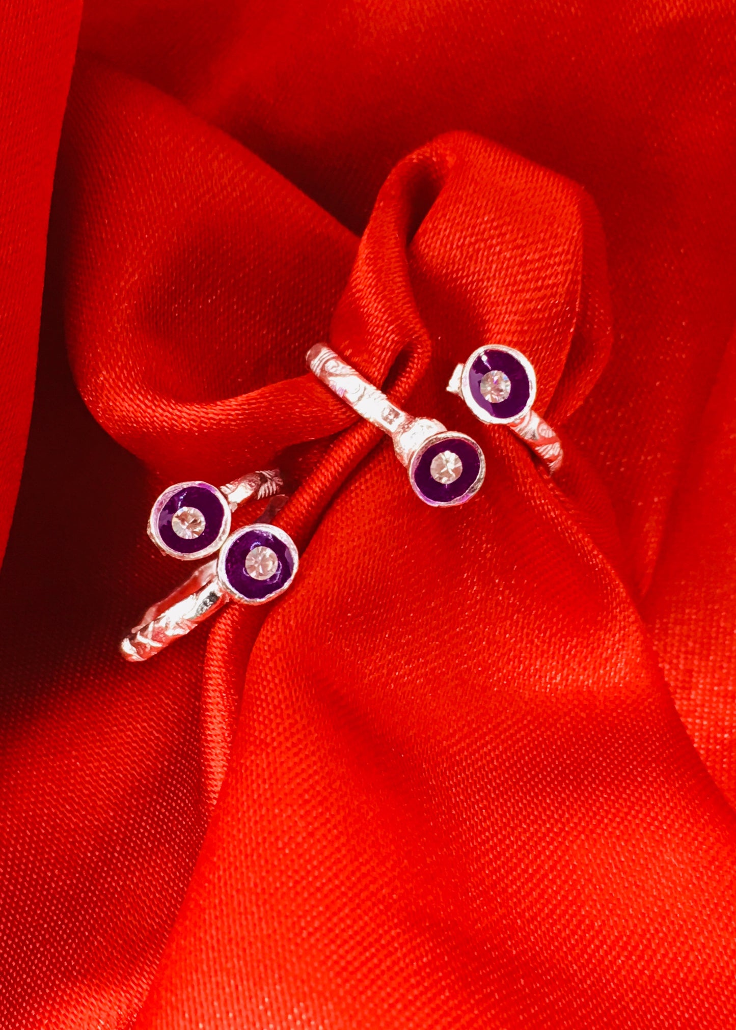 ROUND DESIGN SILVER JODAVI