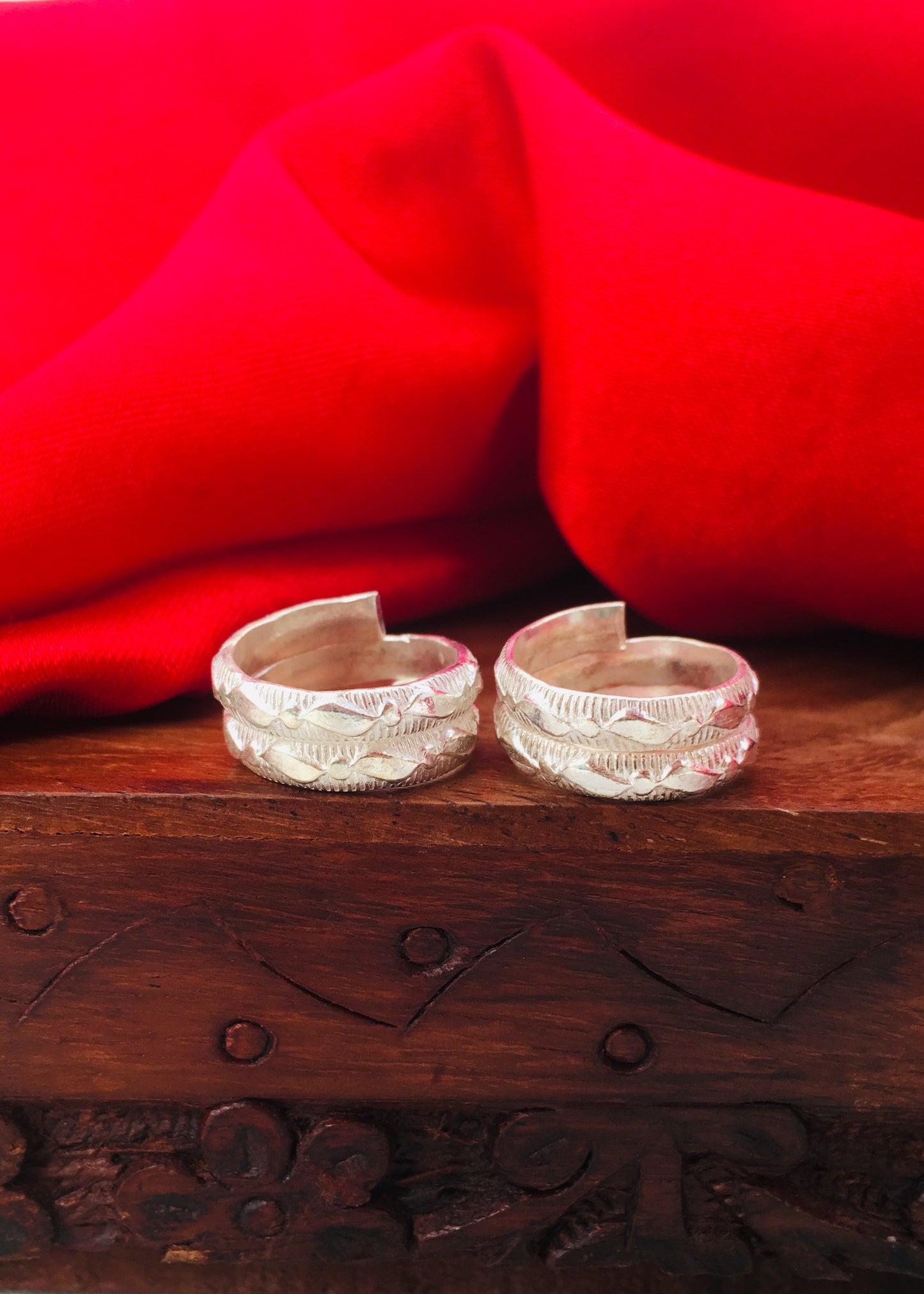 BEAUTIFUL SILVER JODAVI