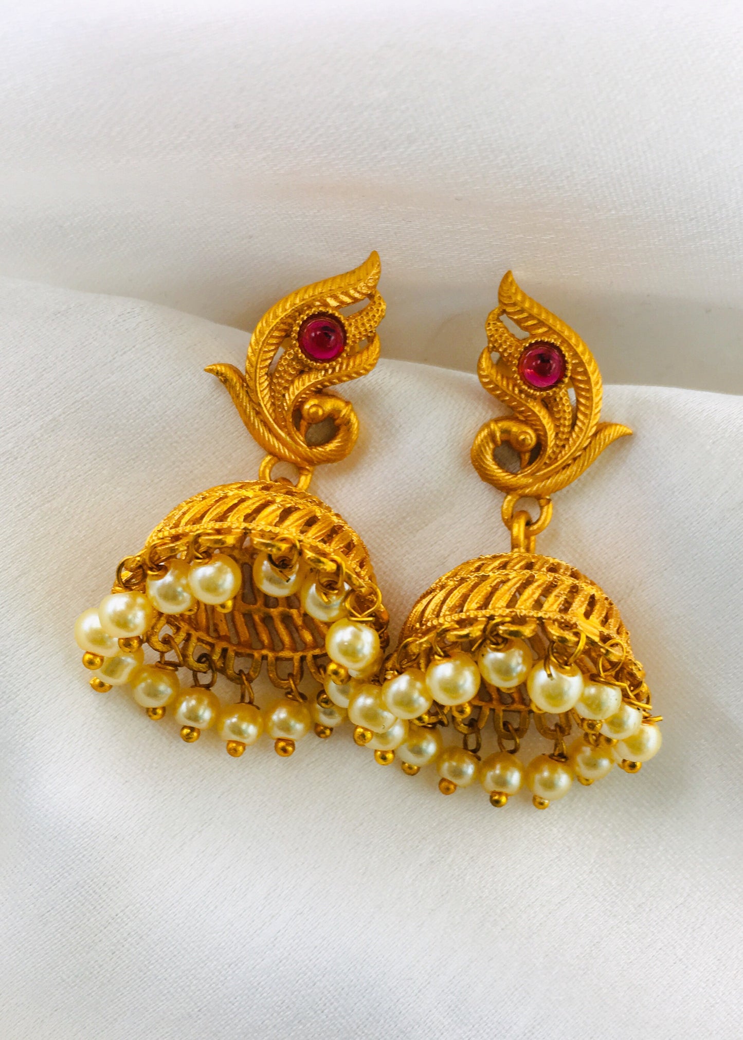 DAZZLING MATTE JHUMKI