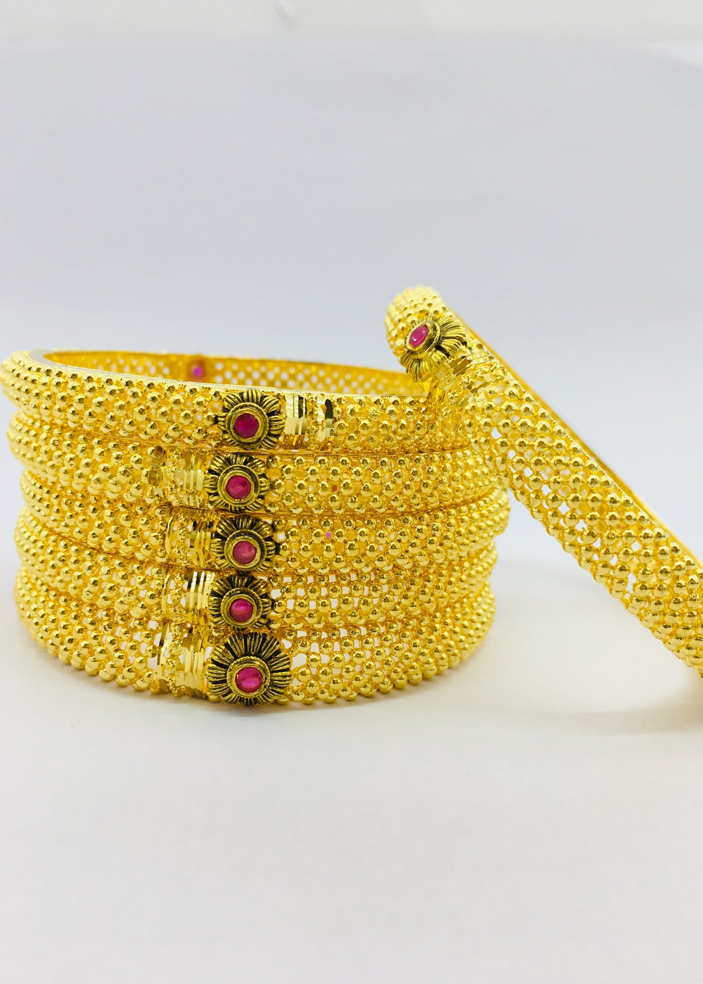 PINK STONE WITH GOLDEN BEADS BANGLES