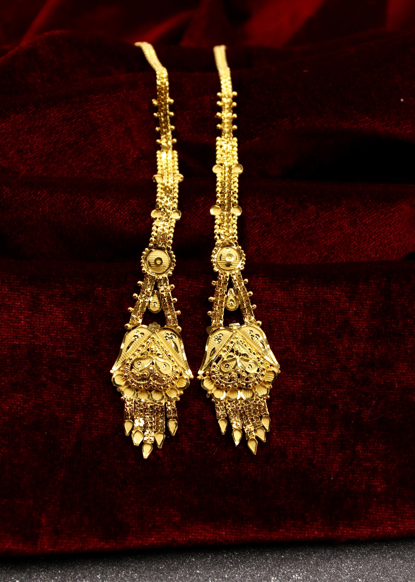 CLASSY KANCHAIN WITH EARRINGS