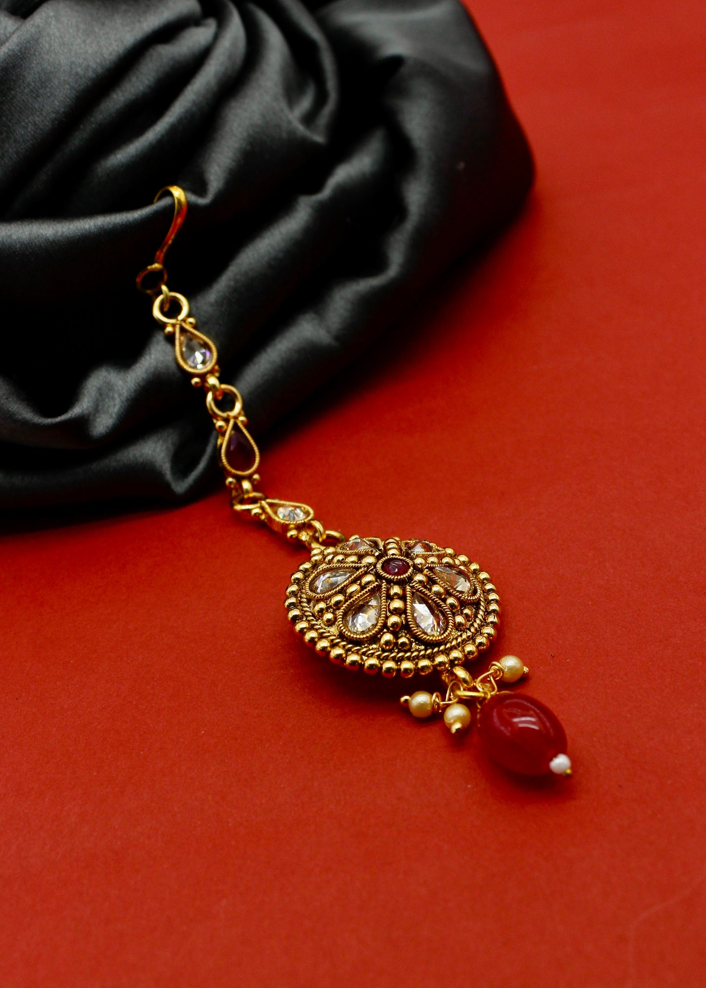 IMPRESSIVE ANTIQUE BINDI