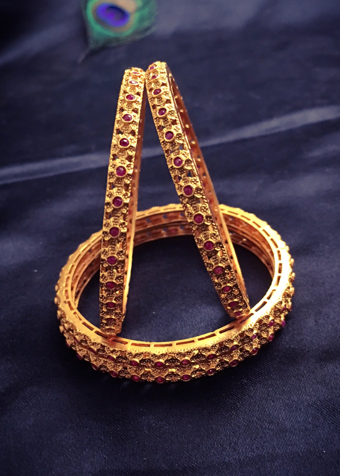 FLORAL DESIGN BANGLES