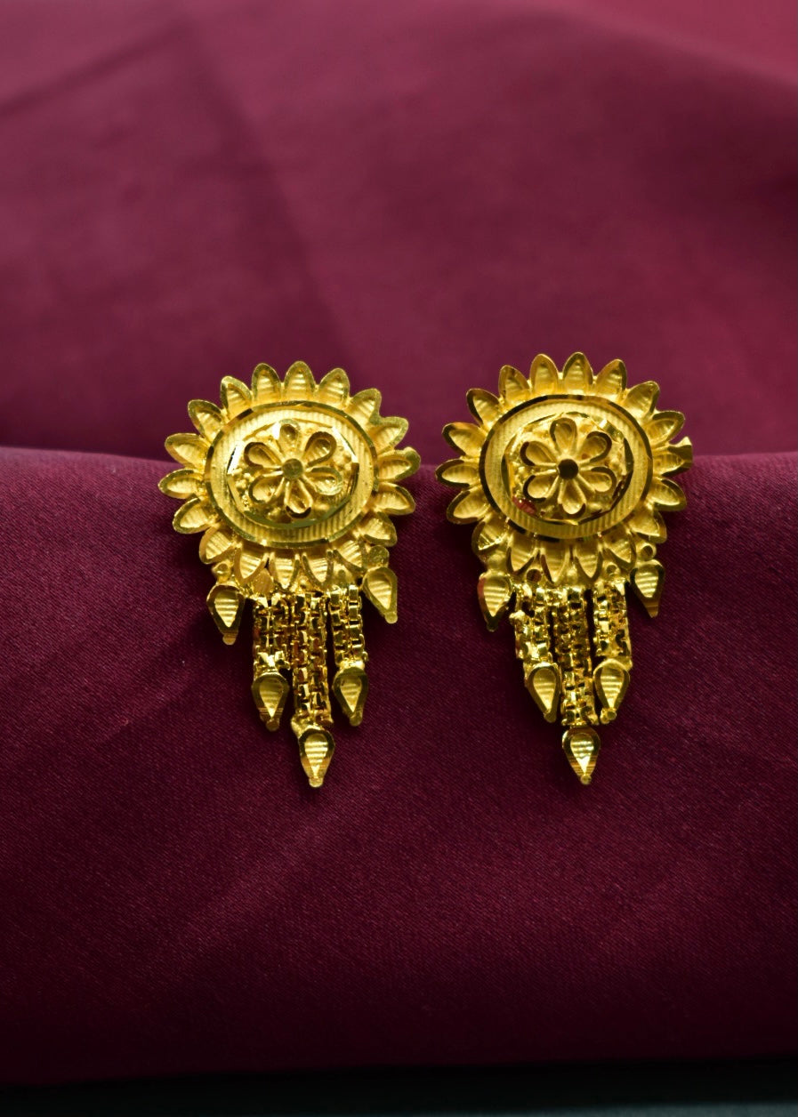 STYLISH GOLD PLATED EARRINGS