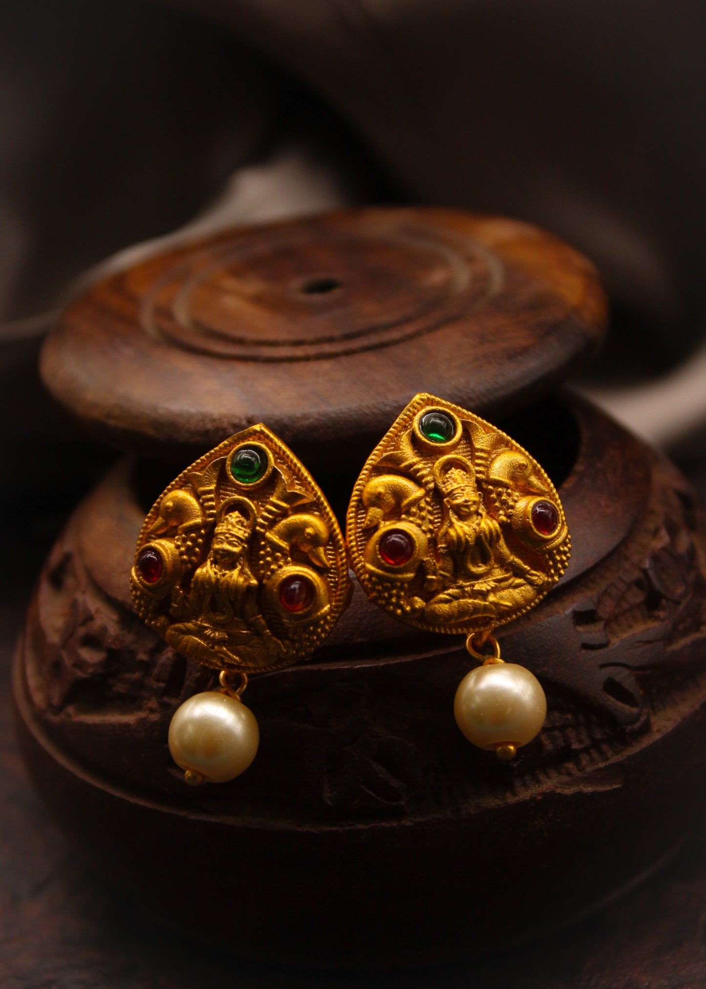 TEMPLE DESIGNER TOPS